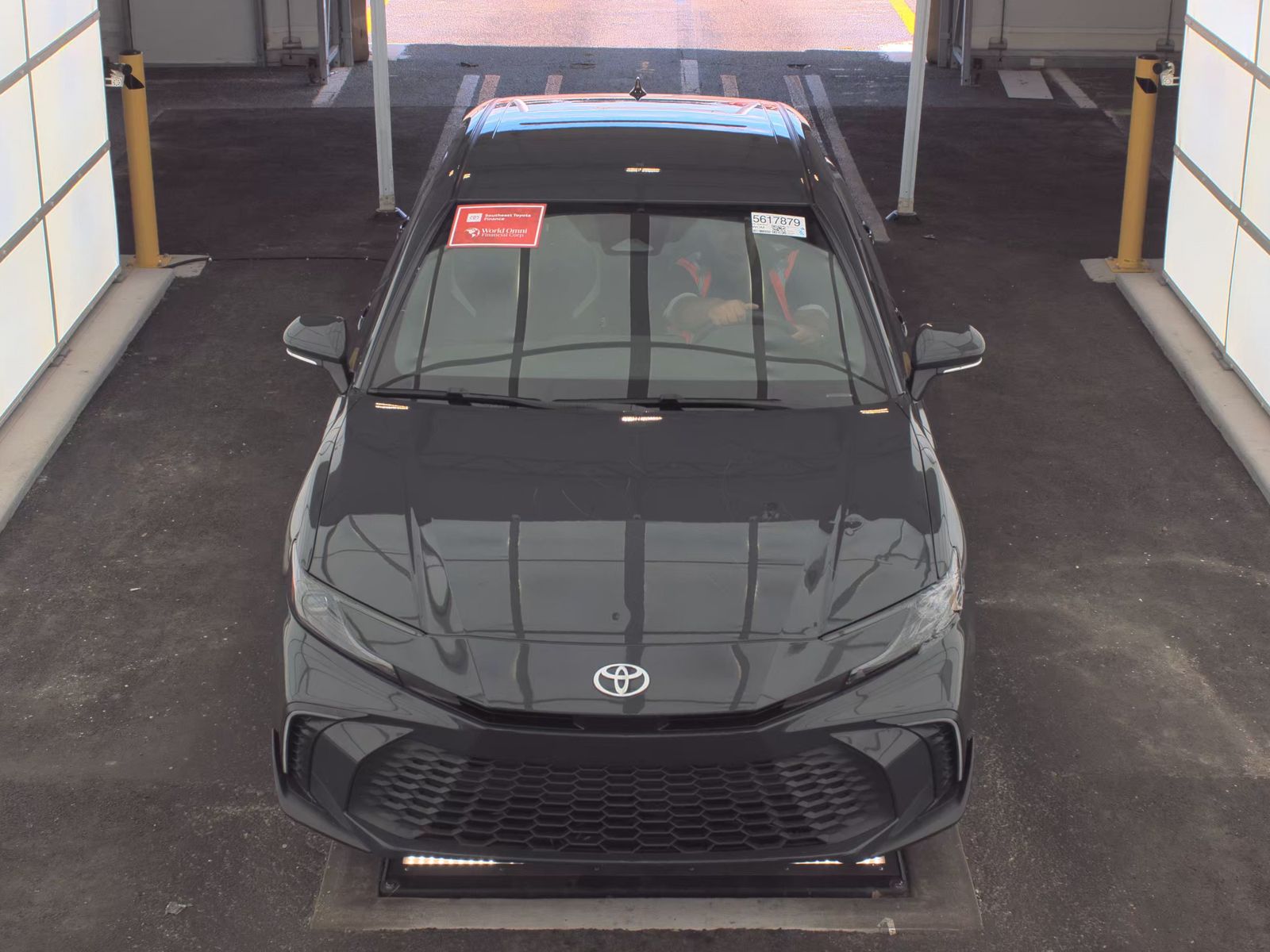TOYOTA CAMRY - 3