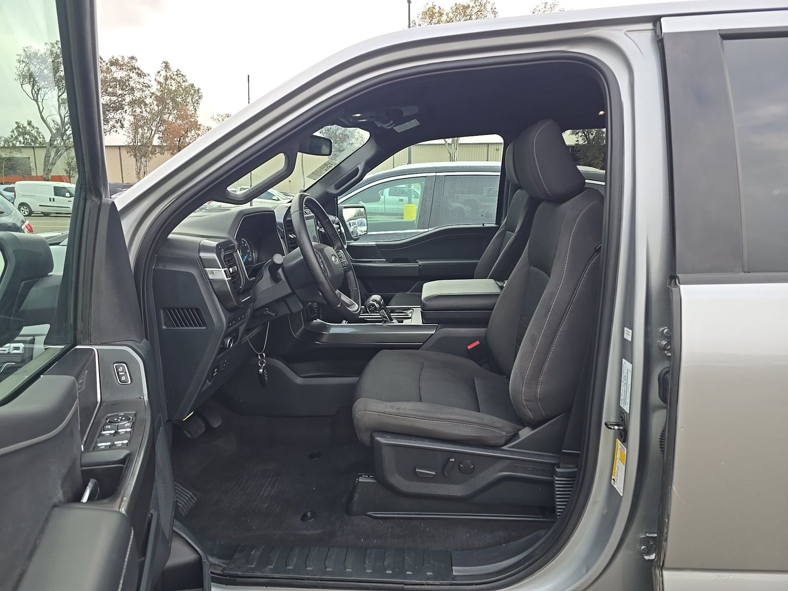 FORD F-150 - 8