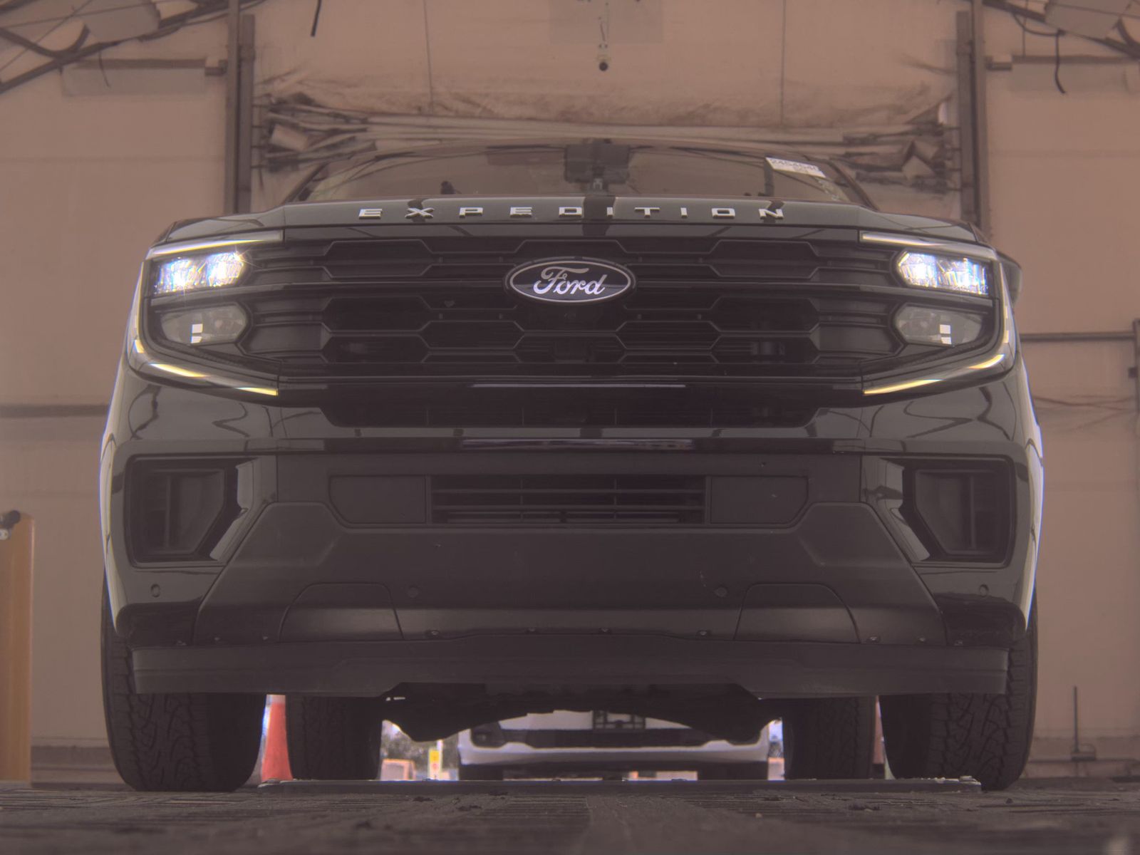 FORD EXPEDITION - 4