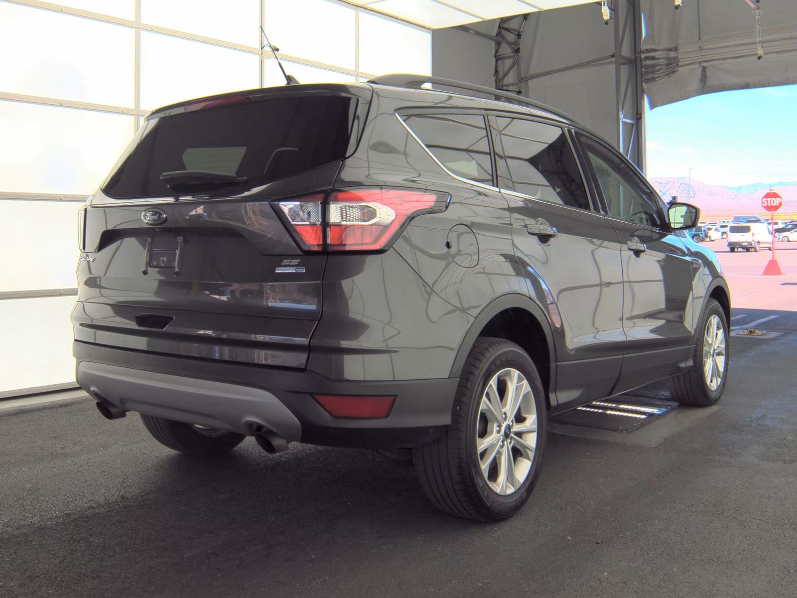 FORD ESCAPE - 5