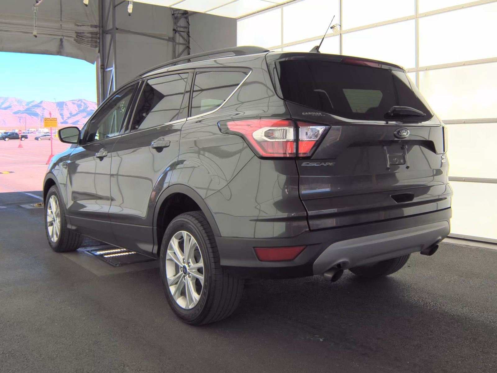FORD ESCAPE - 7