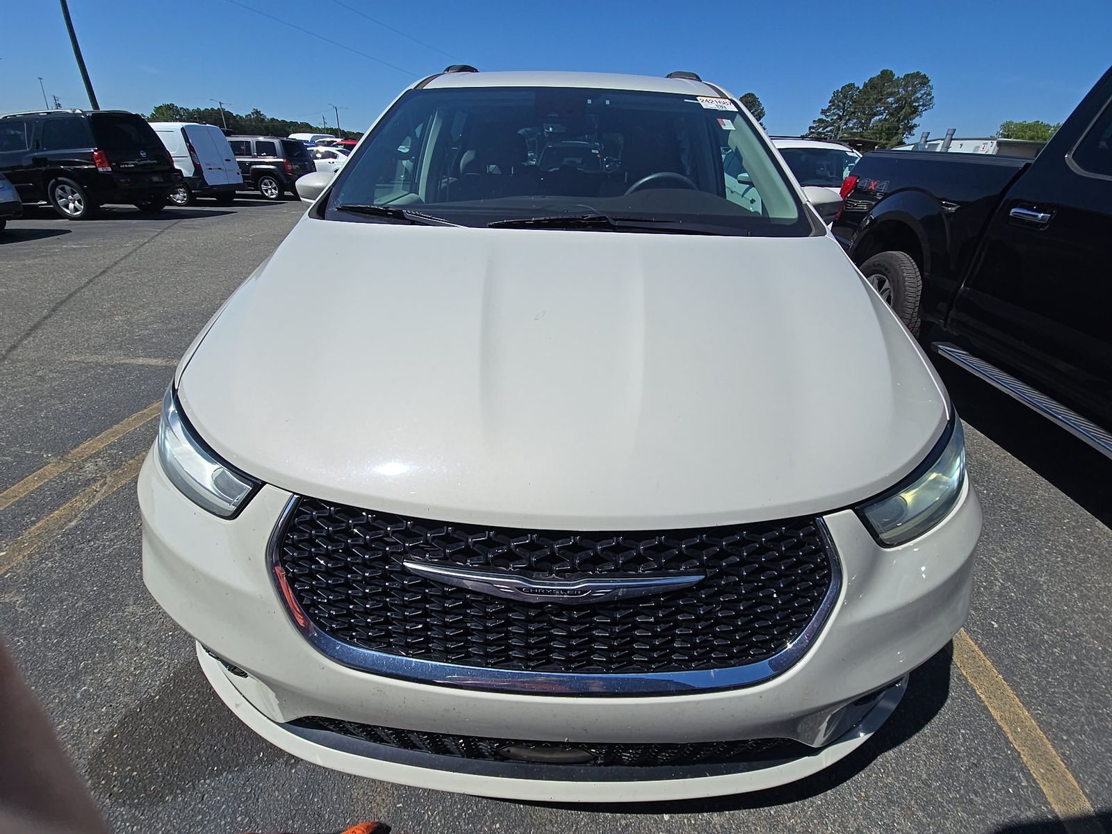 2021 Chrysler Pacifica Touring FWD