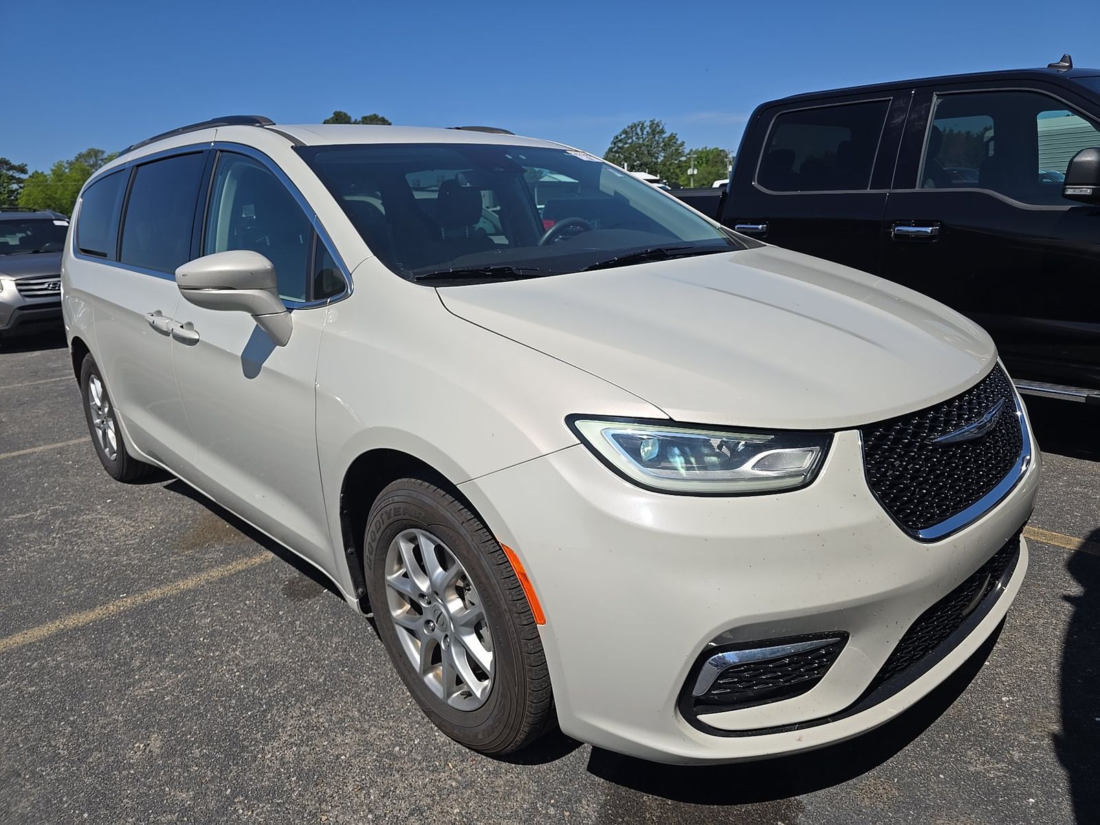 2021 Chrysler Pacifica Touring FWD