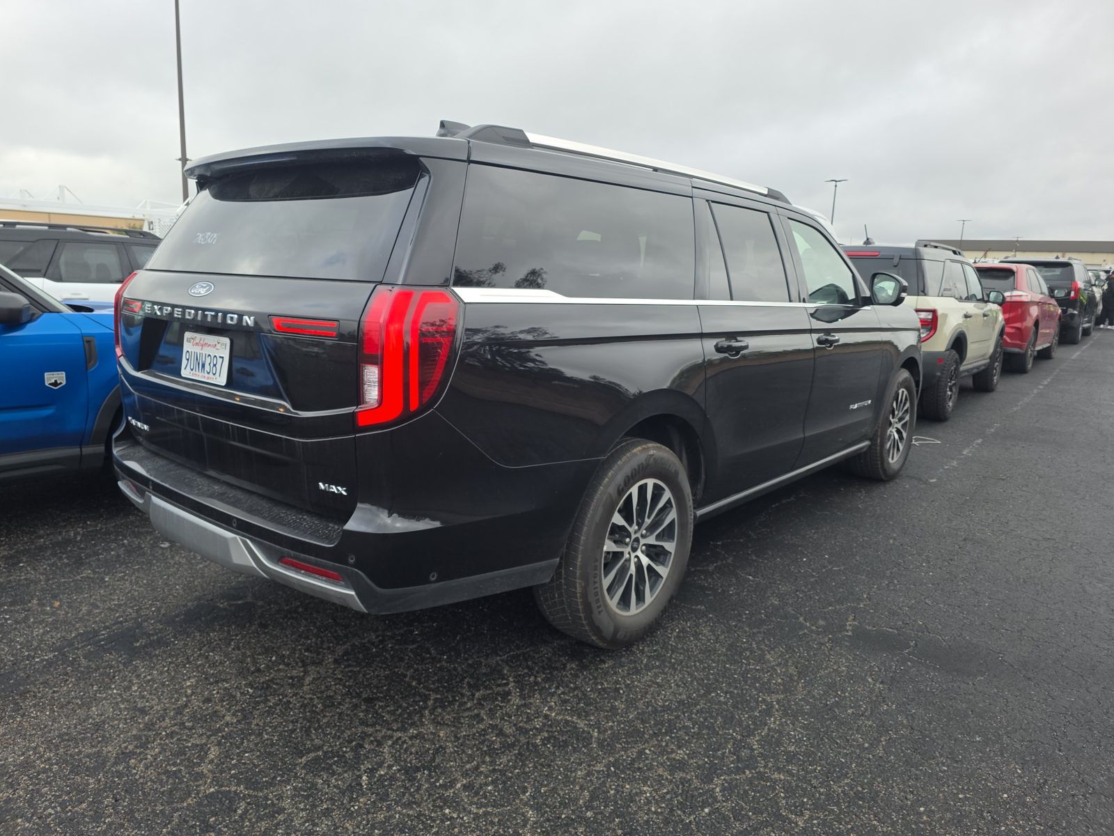 FORD EXPEDITION MAX - 5