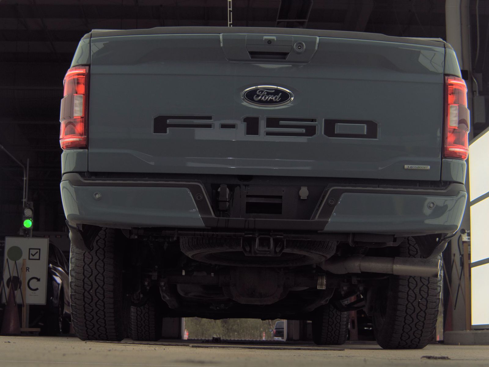 FORD F-150 - 8