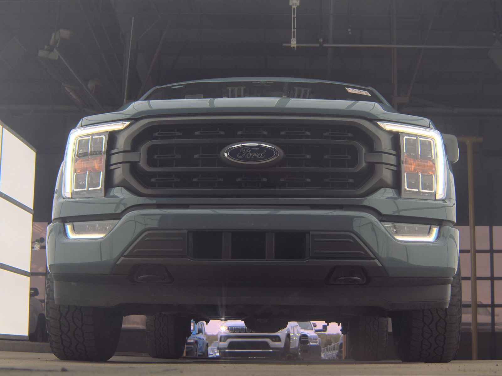 FORD F-150 - 4