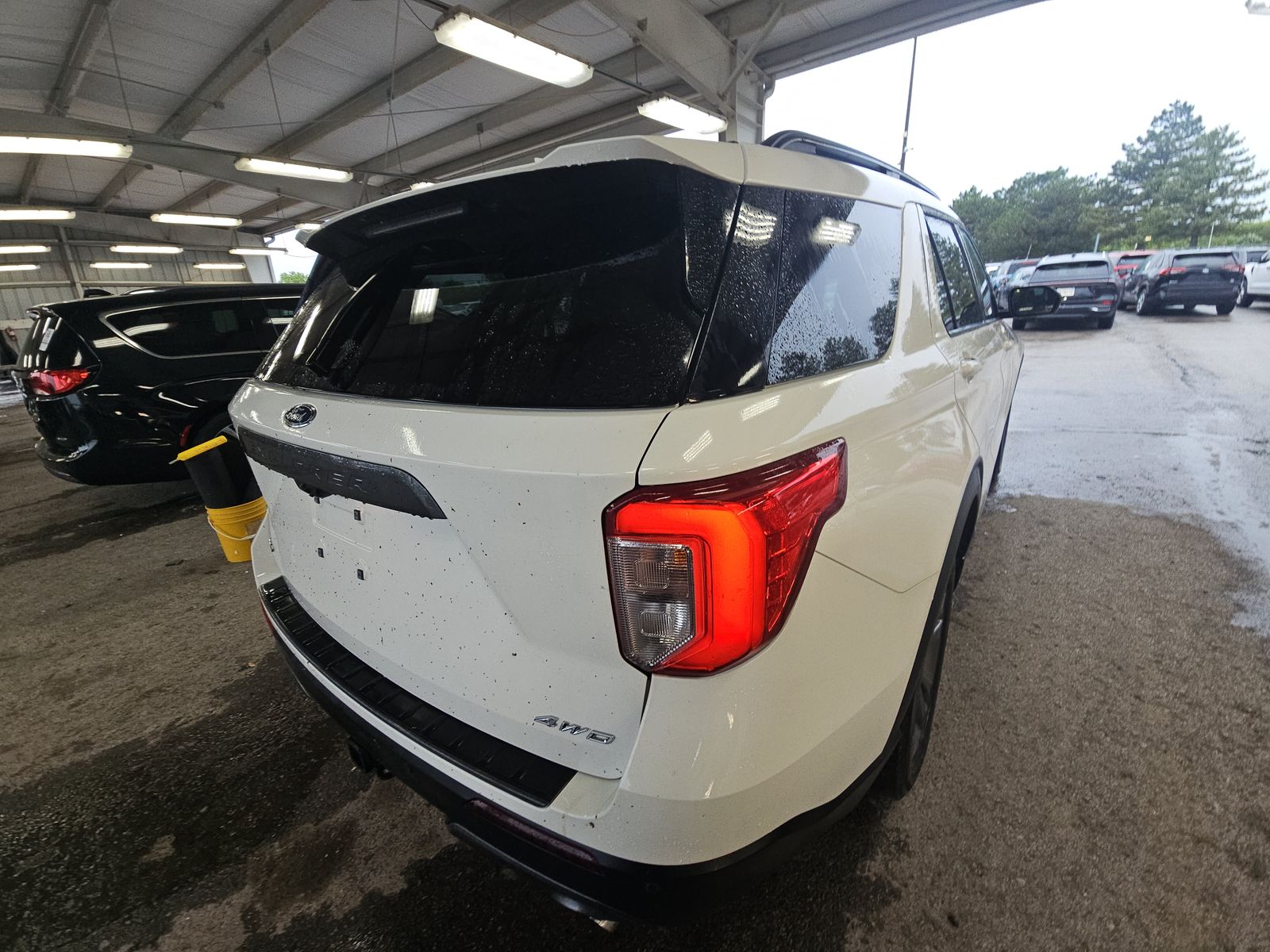 FORD EXPLORER - 5