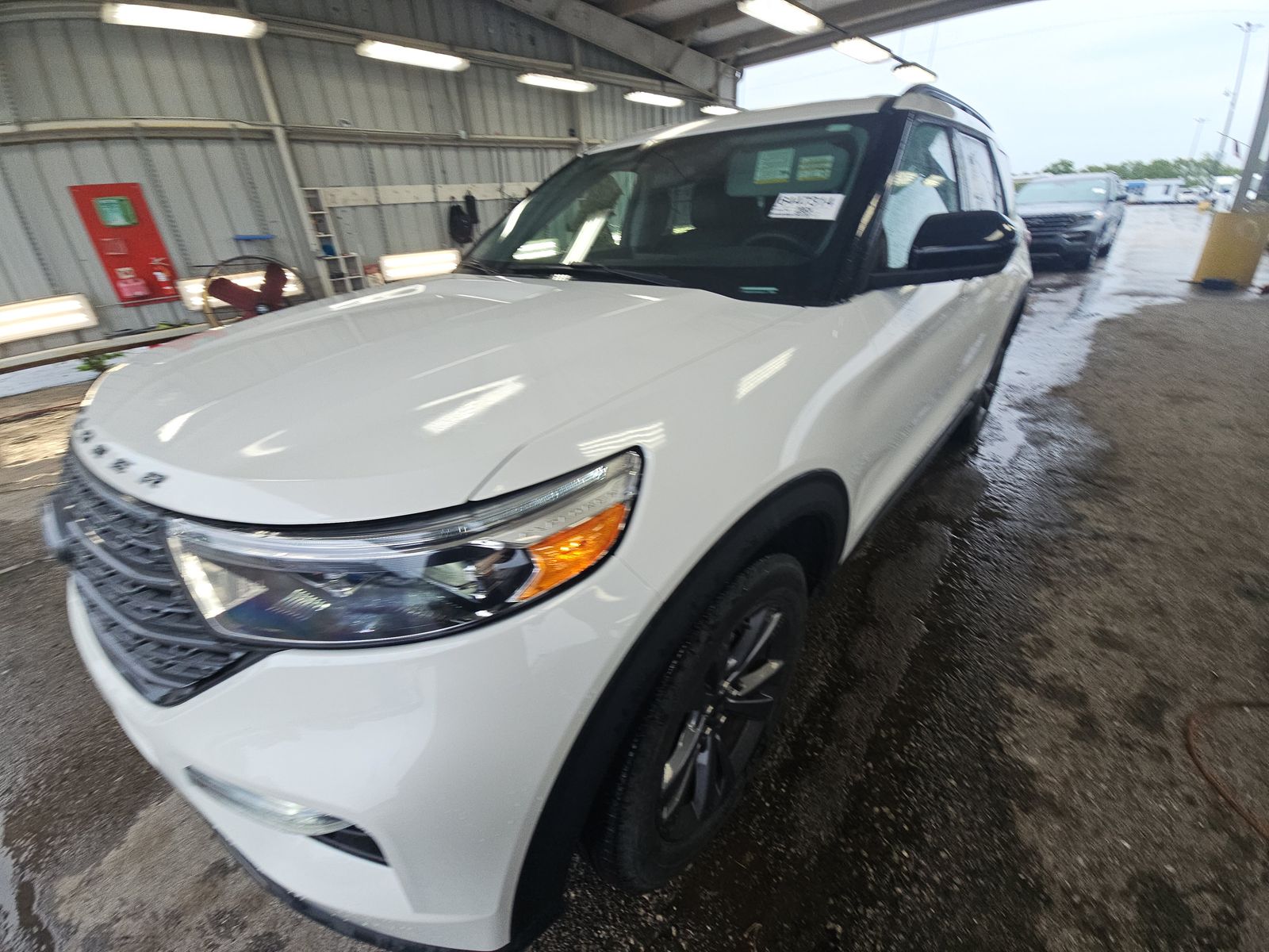 FORD EXPLORER - 1