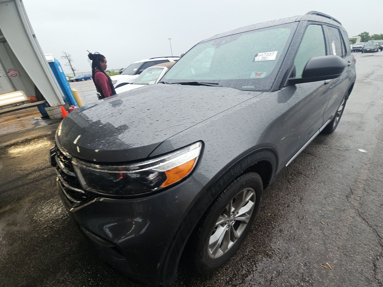 FORD EXPLORER - 1