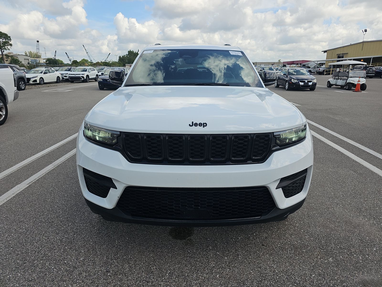 2024 Jeep Grand Cherokee Altitude RWD