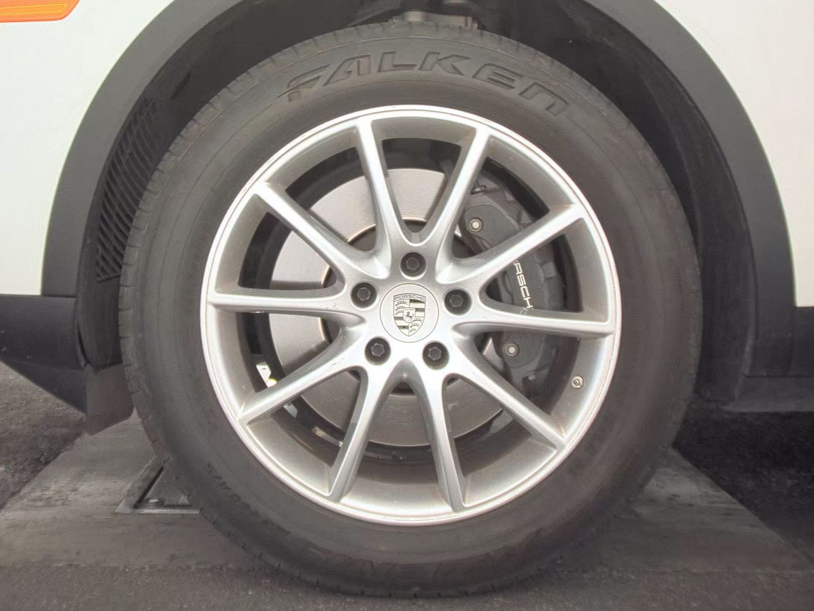 2024 Porsche Cayenne Base AWD