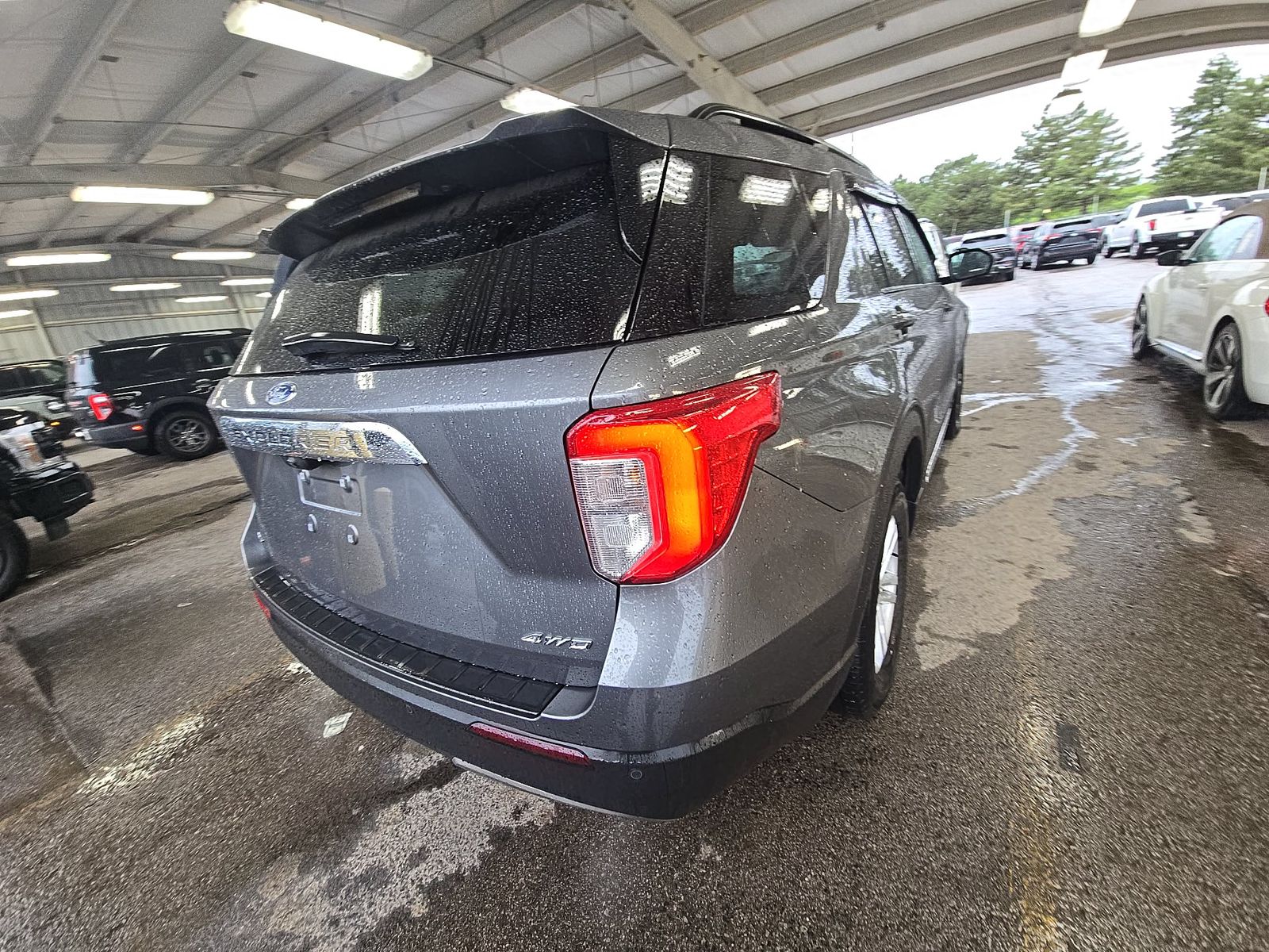 FORD EXPLORER - 5