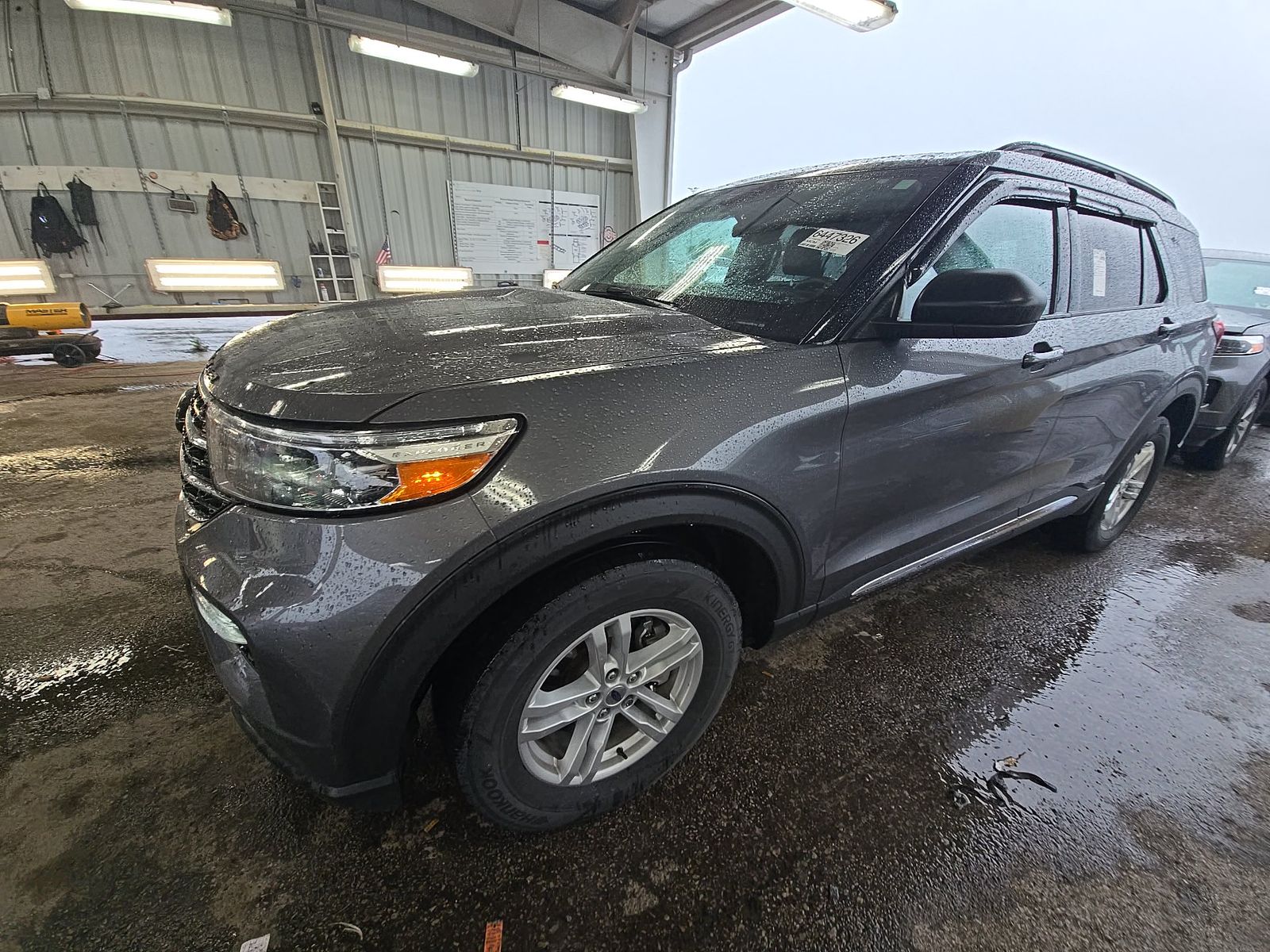 FORD EXPLORER - 1