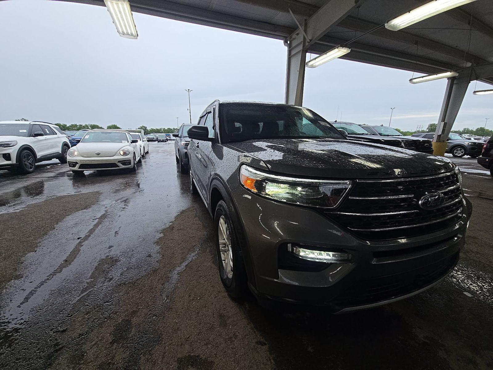 FORD EXPLORER - 4
