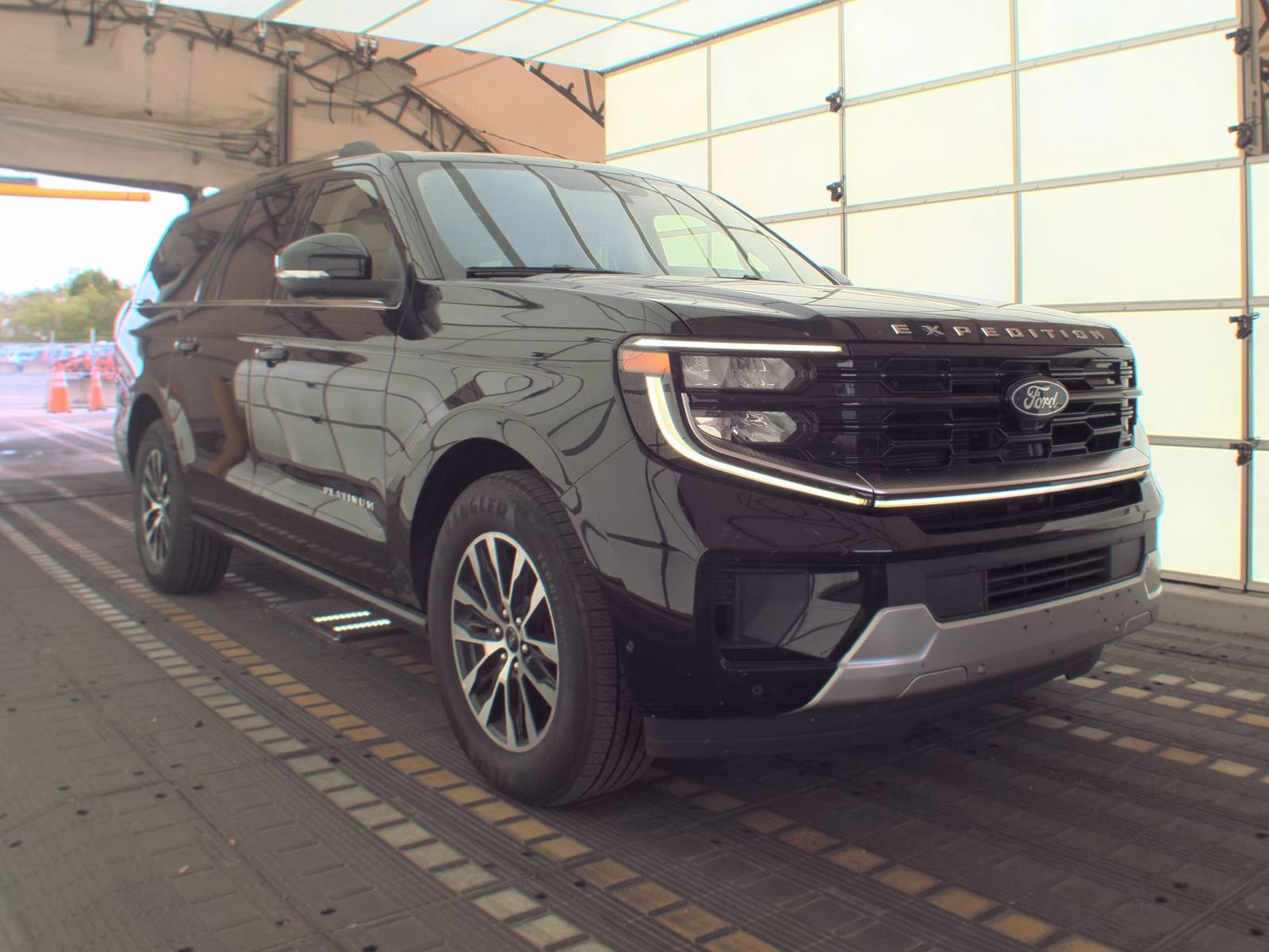 FORD EXPEDITION MAX - 5