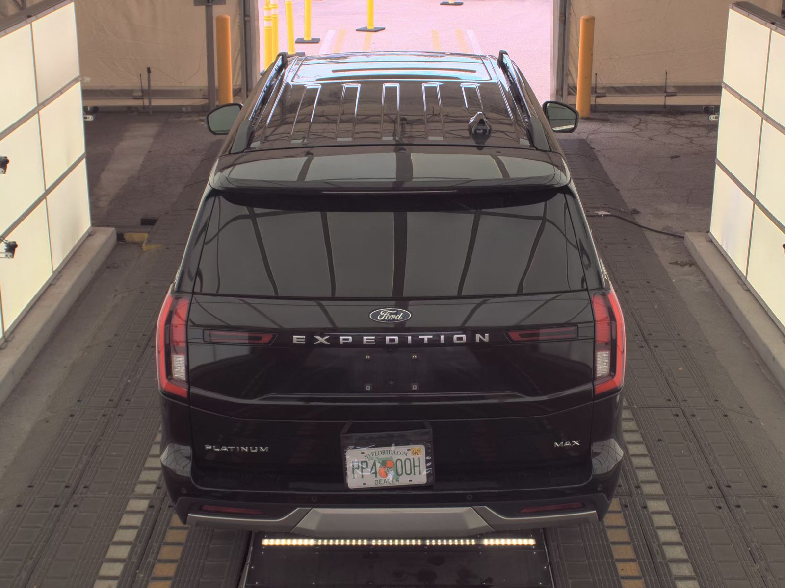 FORD EXPEDITION MAX - 7