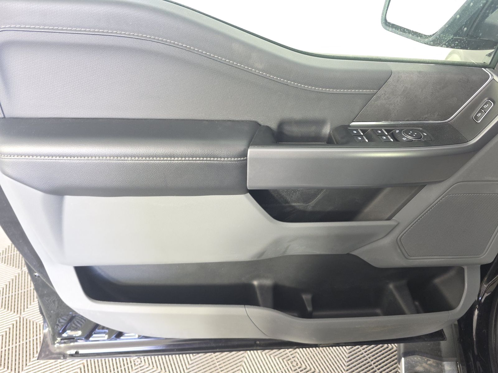 FORD F-150 - 10