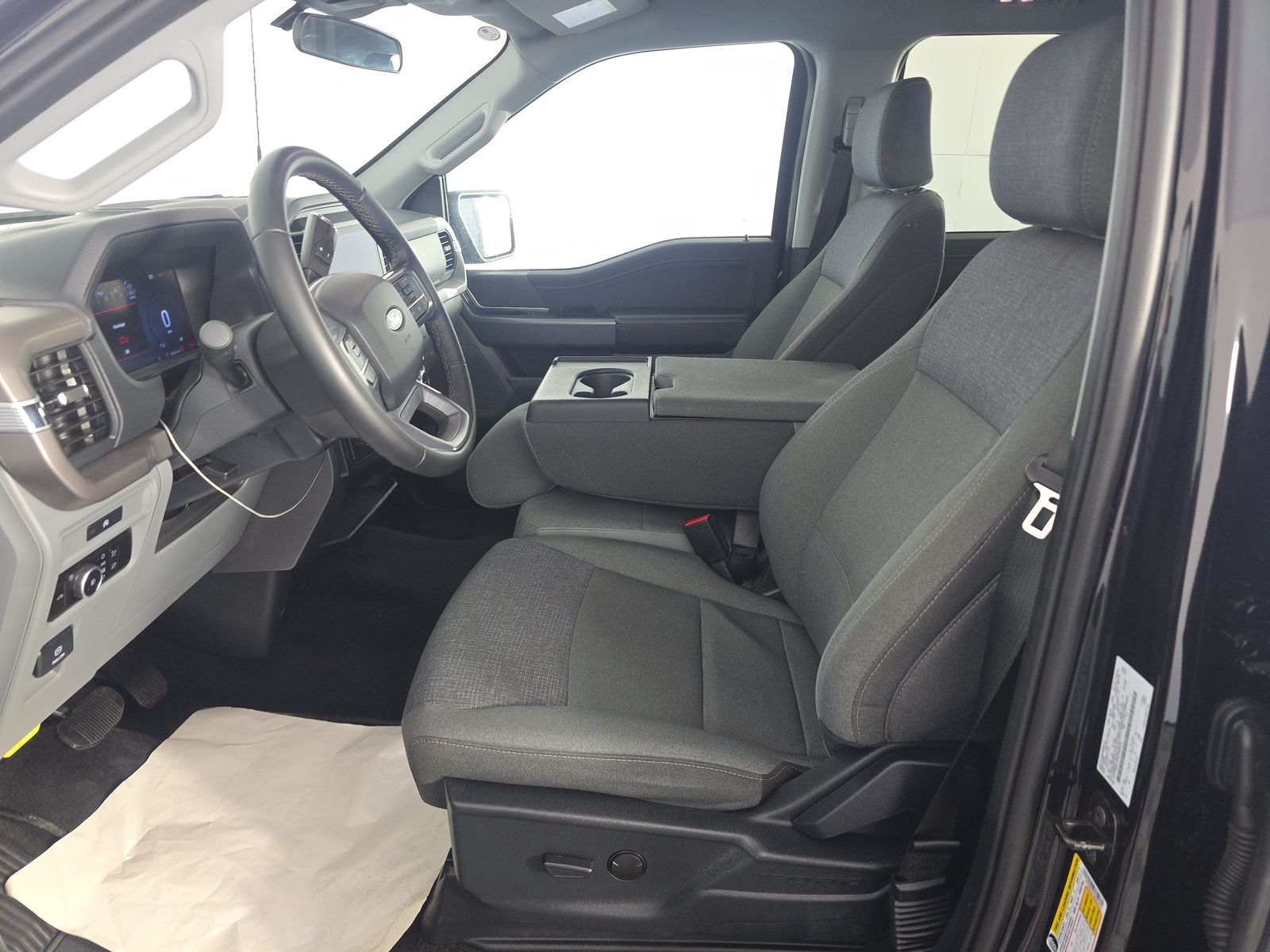 FORD F-150 - 8