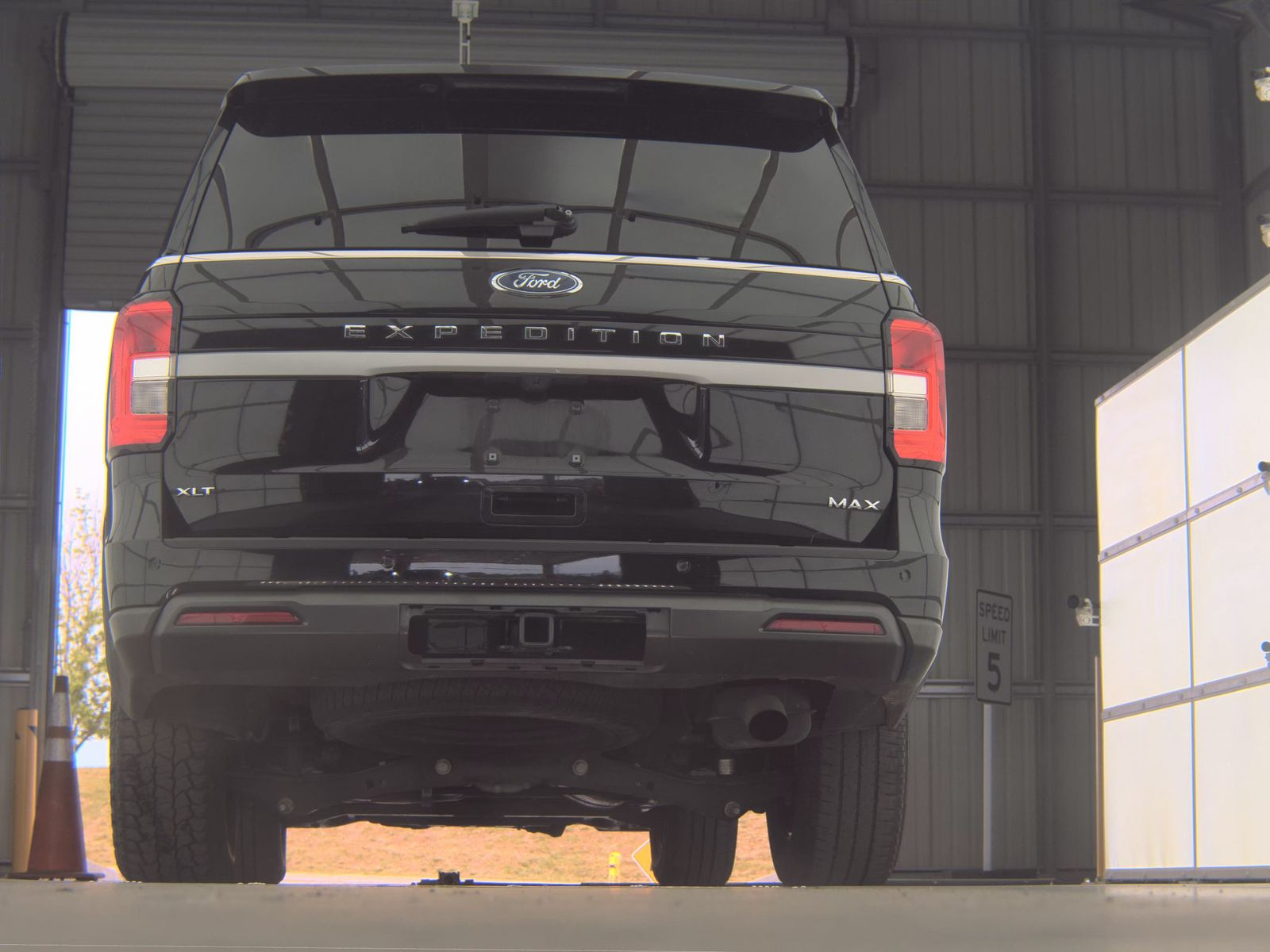 FORD EXPEDITION MAX - 8