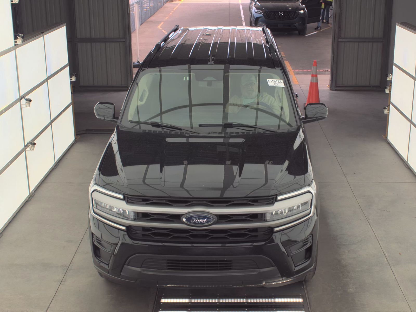 FORD EXPEDITION MAX - 3