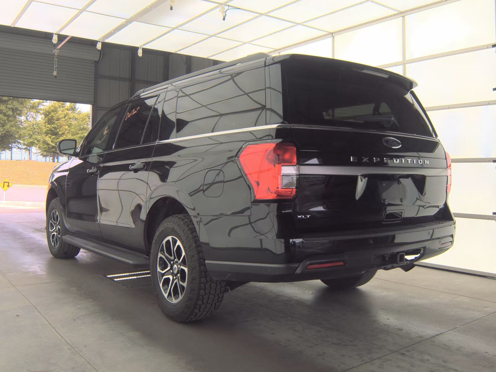 FORD EXPEDITION MAX - 9