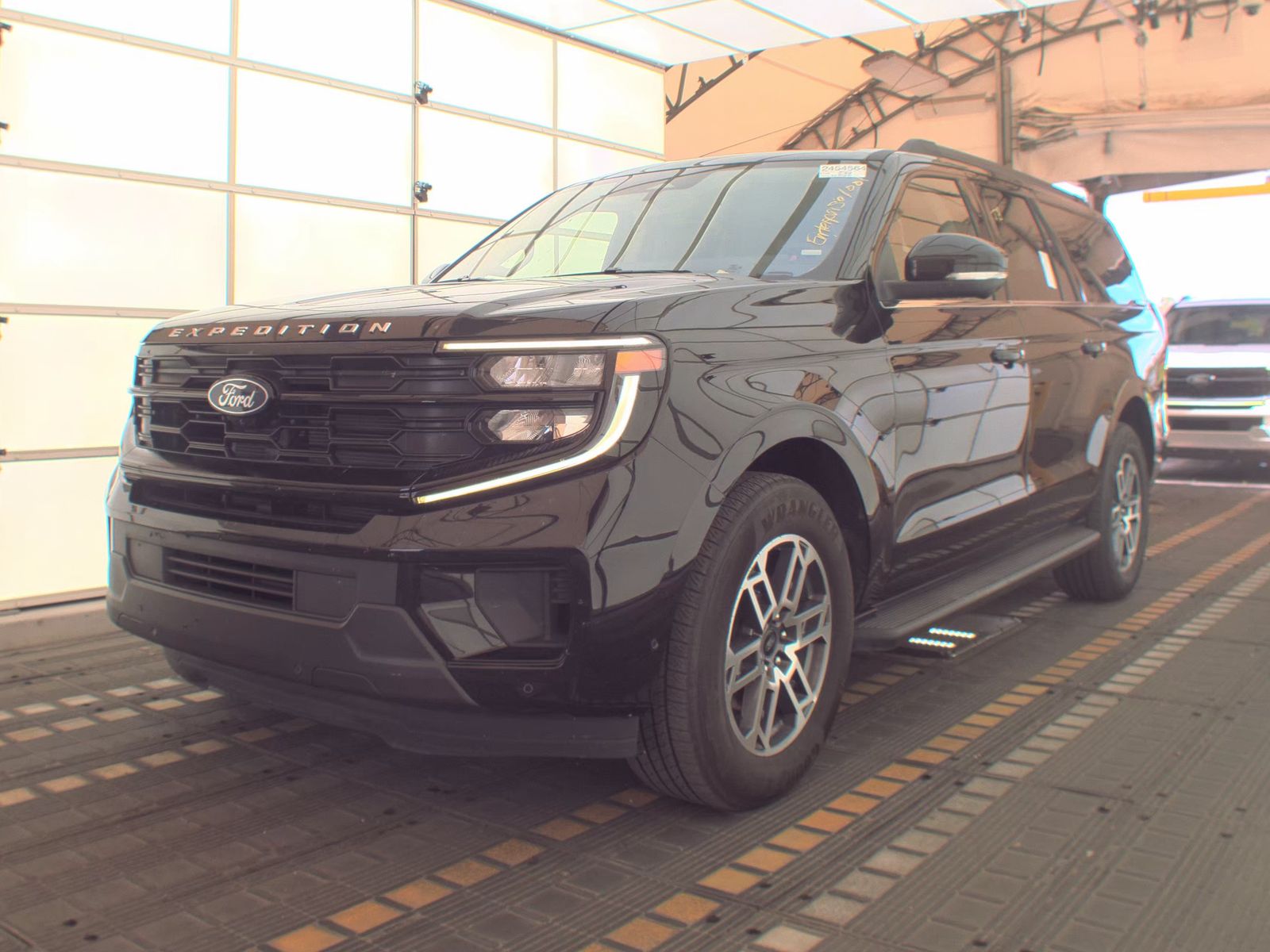 FORD EXPEDITION MAX - 1