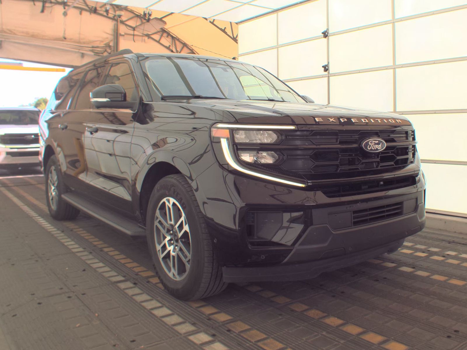 FORD EXPEDITION MAX - 5