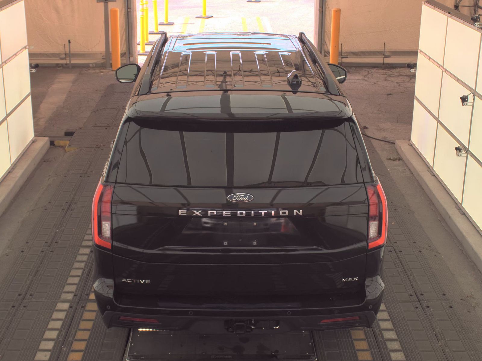 FORD EXPEDITION MAX - 7