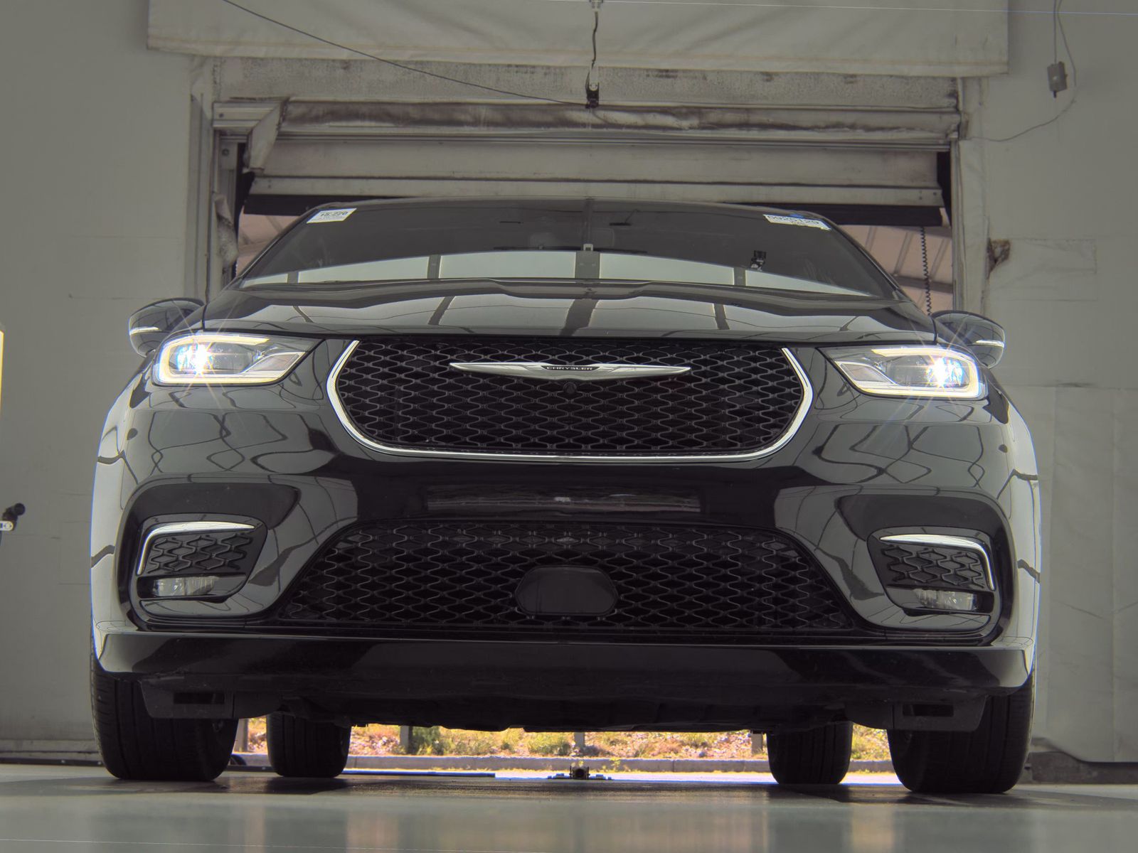 2026 Chrysler Pacifica Limited FWD