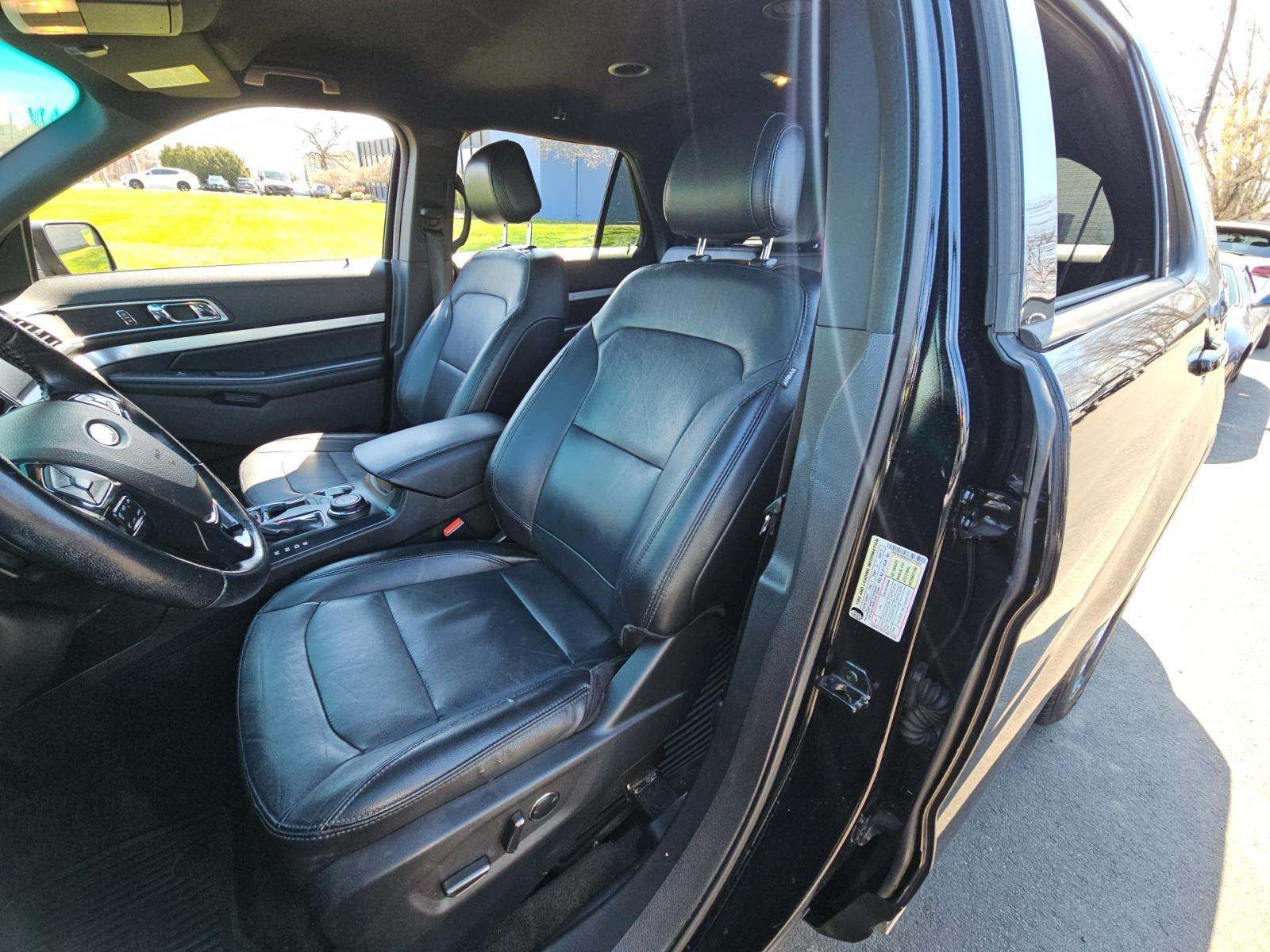 FORD EXPLORER - 5