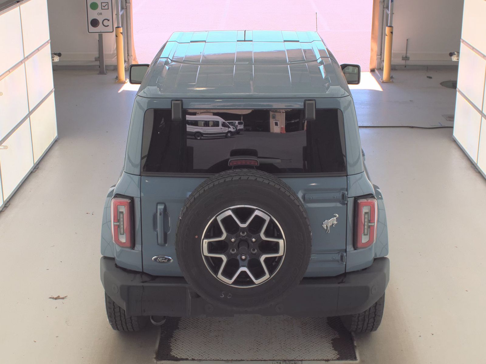 FORD BRONCO - 7