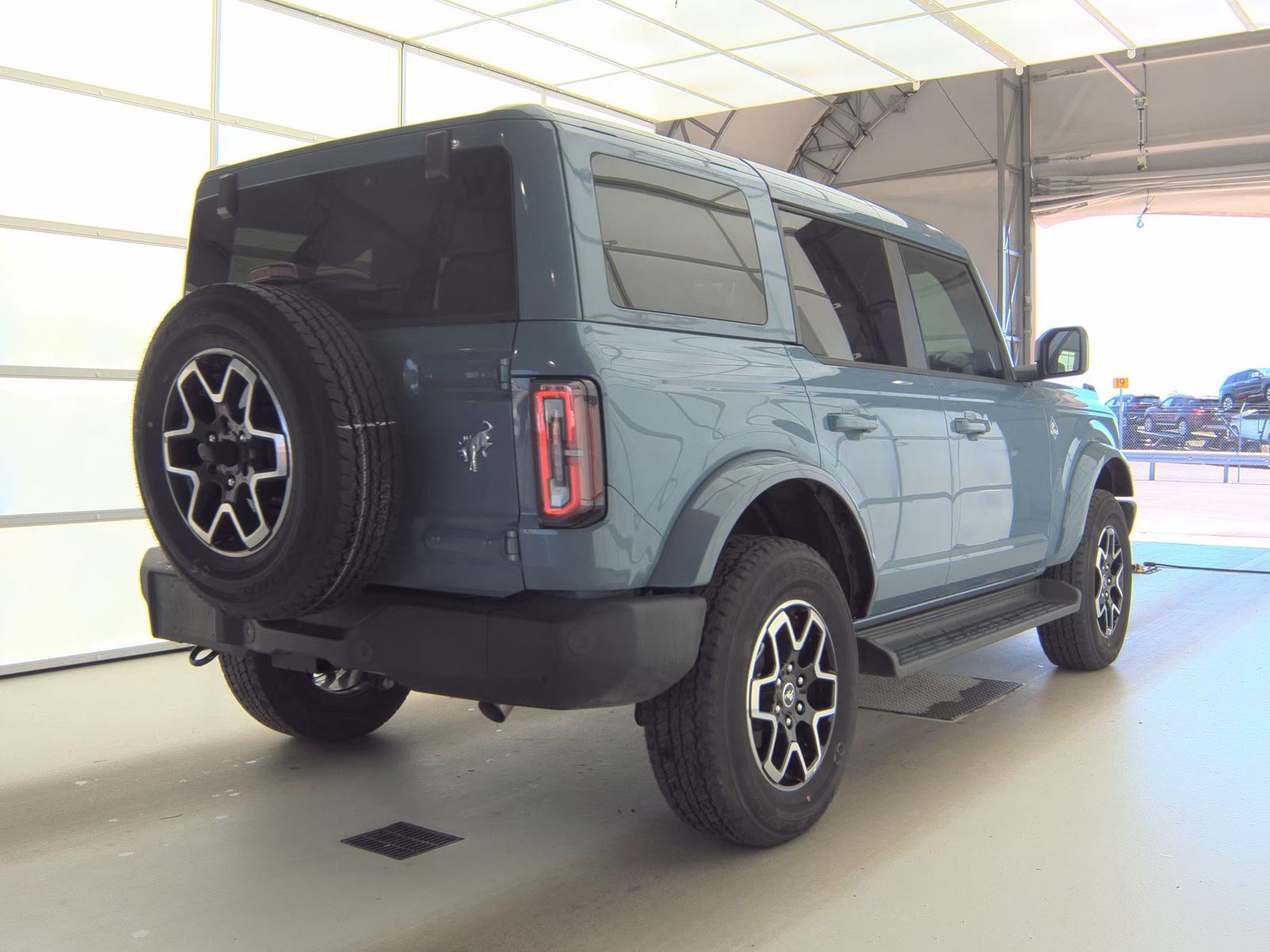 FORD BRONCO - 6