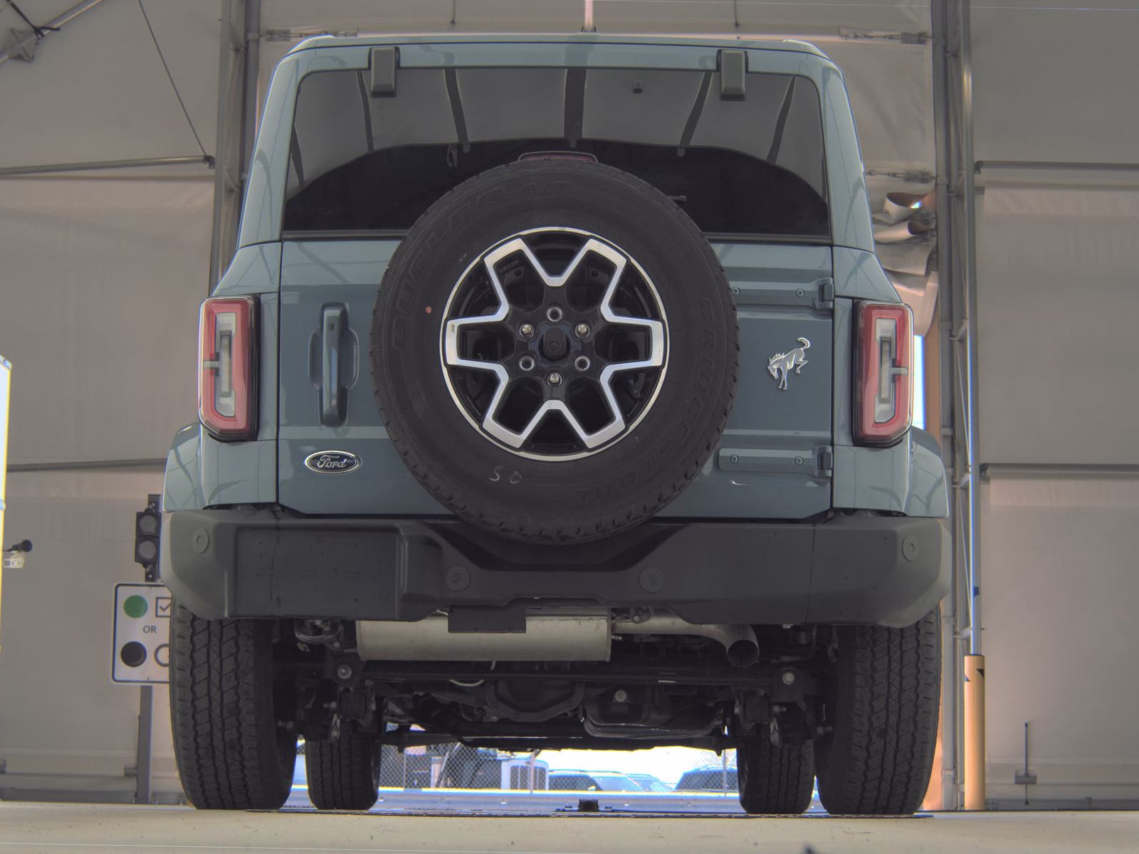 FORD BRONCO - 8