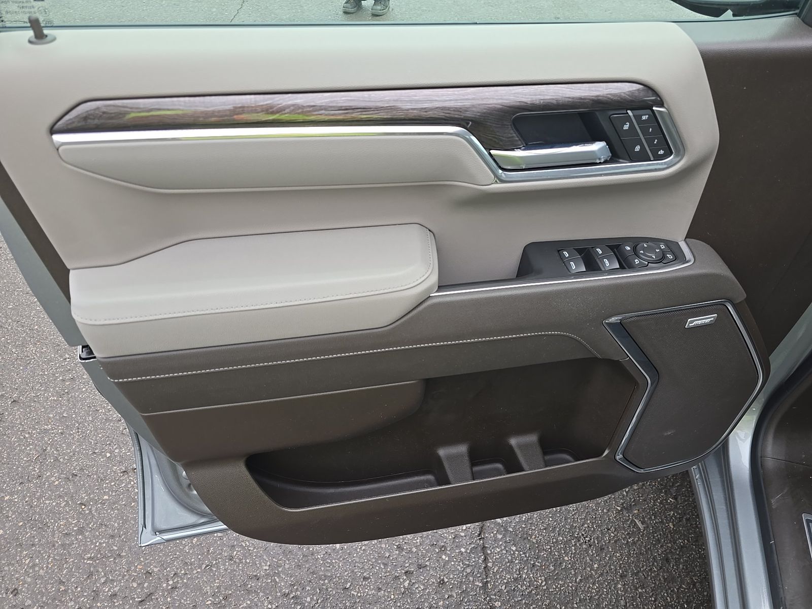 2026 Chevrolet Silverado 1500 LTZ AWD