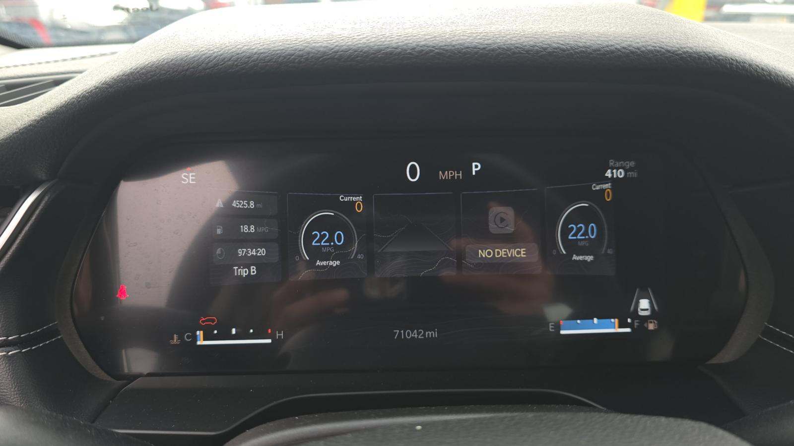 2024 Jeep Grand Cherokee Laredo AWD