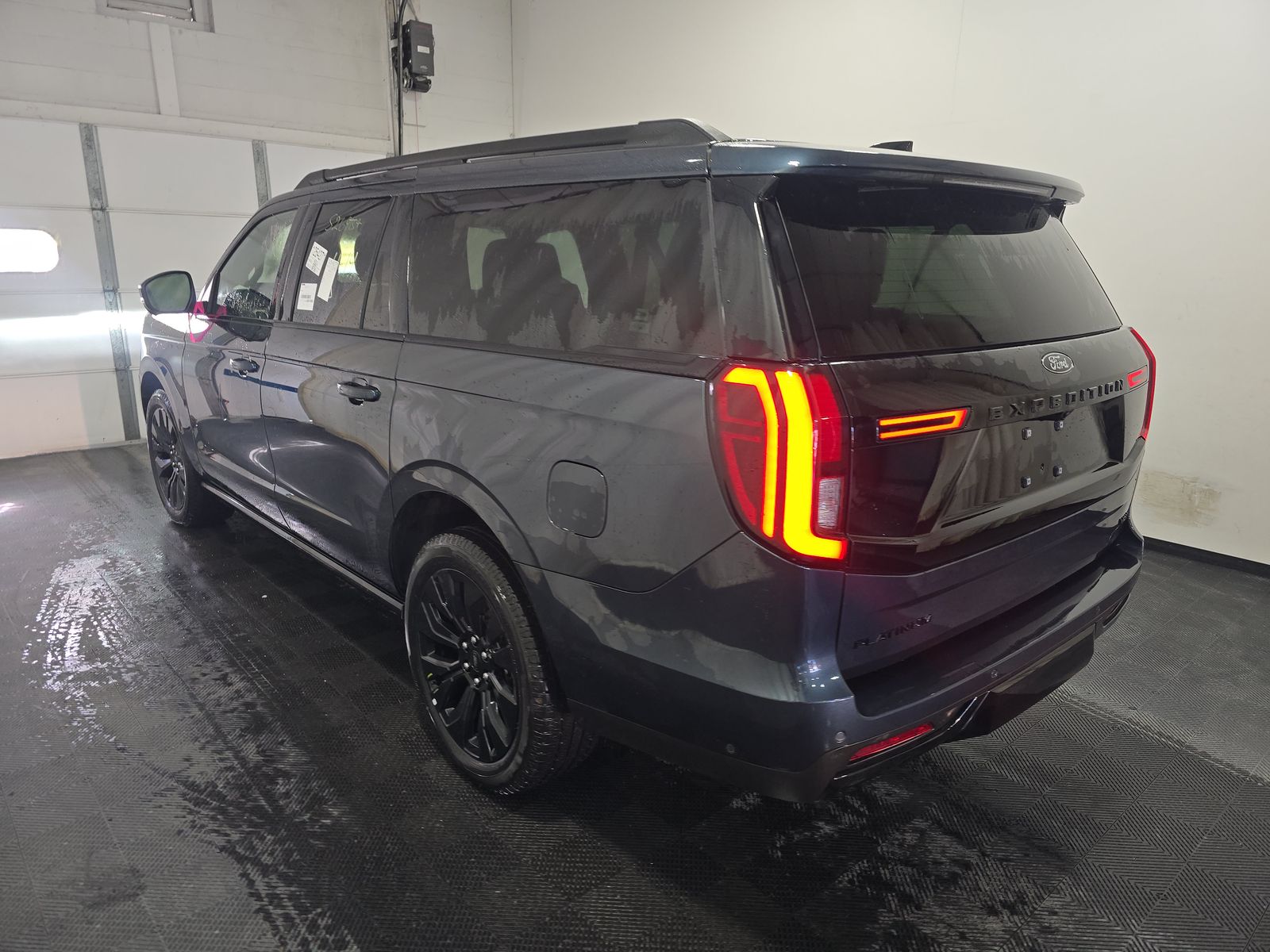 FORD EXPEDITION MAX - 7