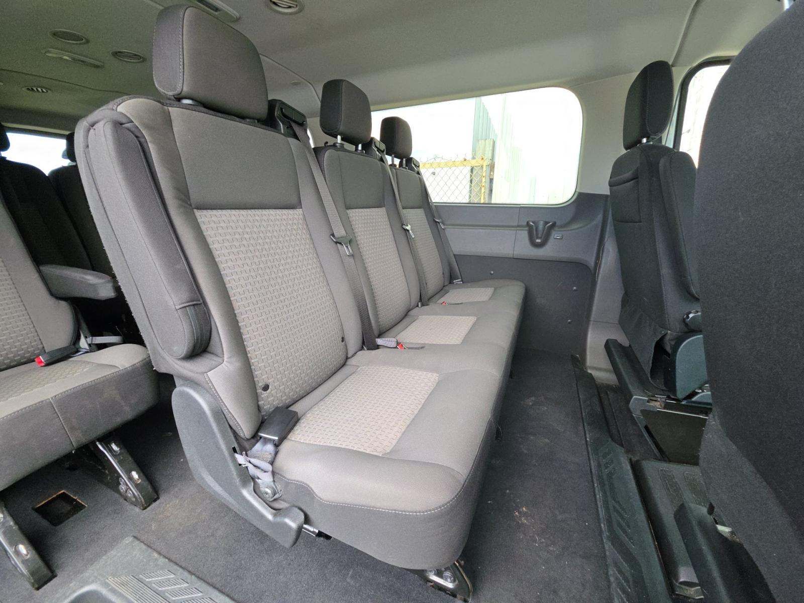 FORD TRANSIT 350 - 8
