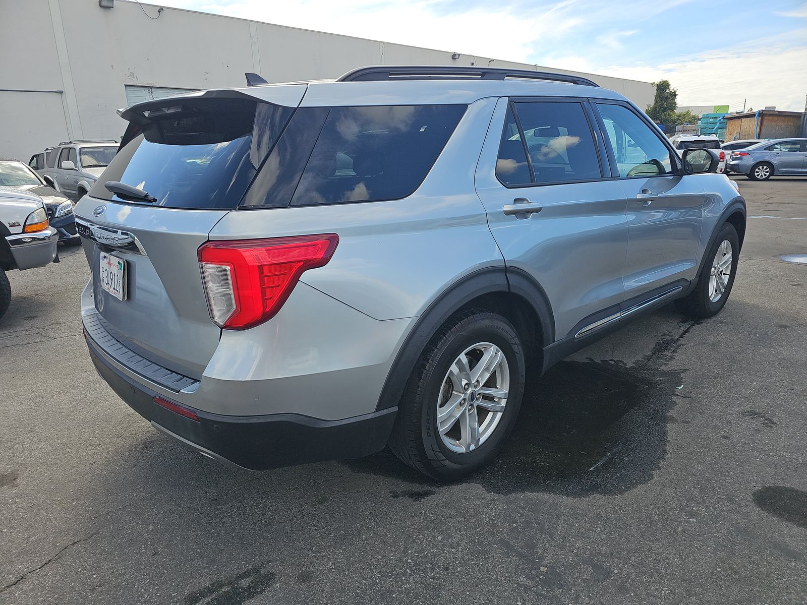 FORD EXPLORER - 5