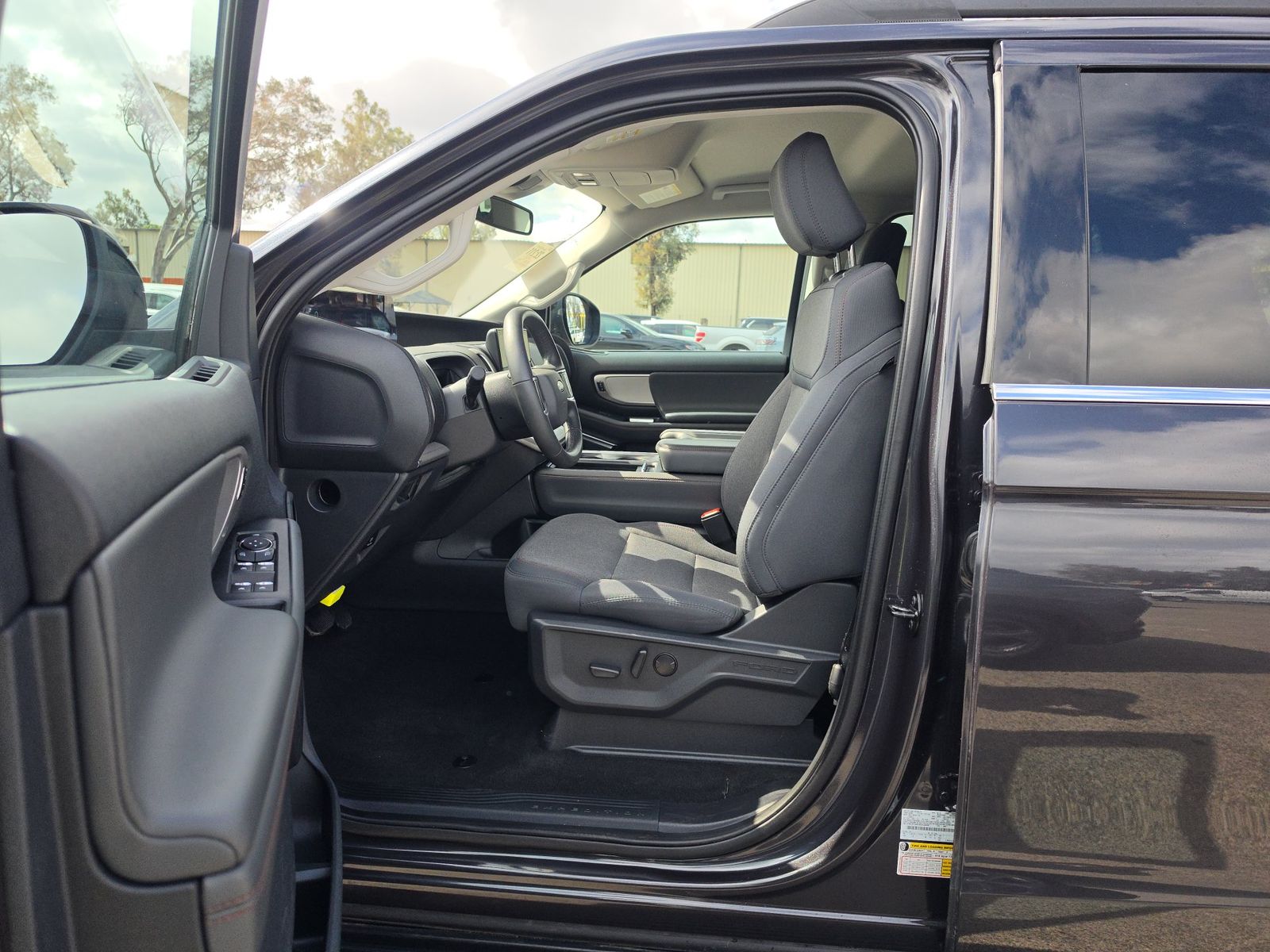 FORD EXPEDITION MAX - 8
