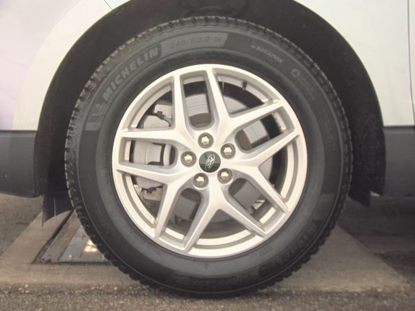 FORD EDGE - 10