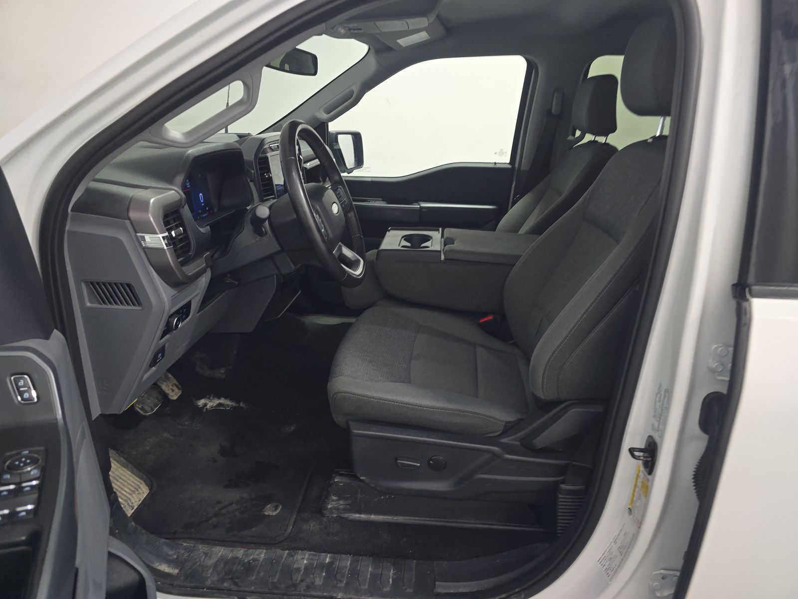 FORD F-150 - 8