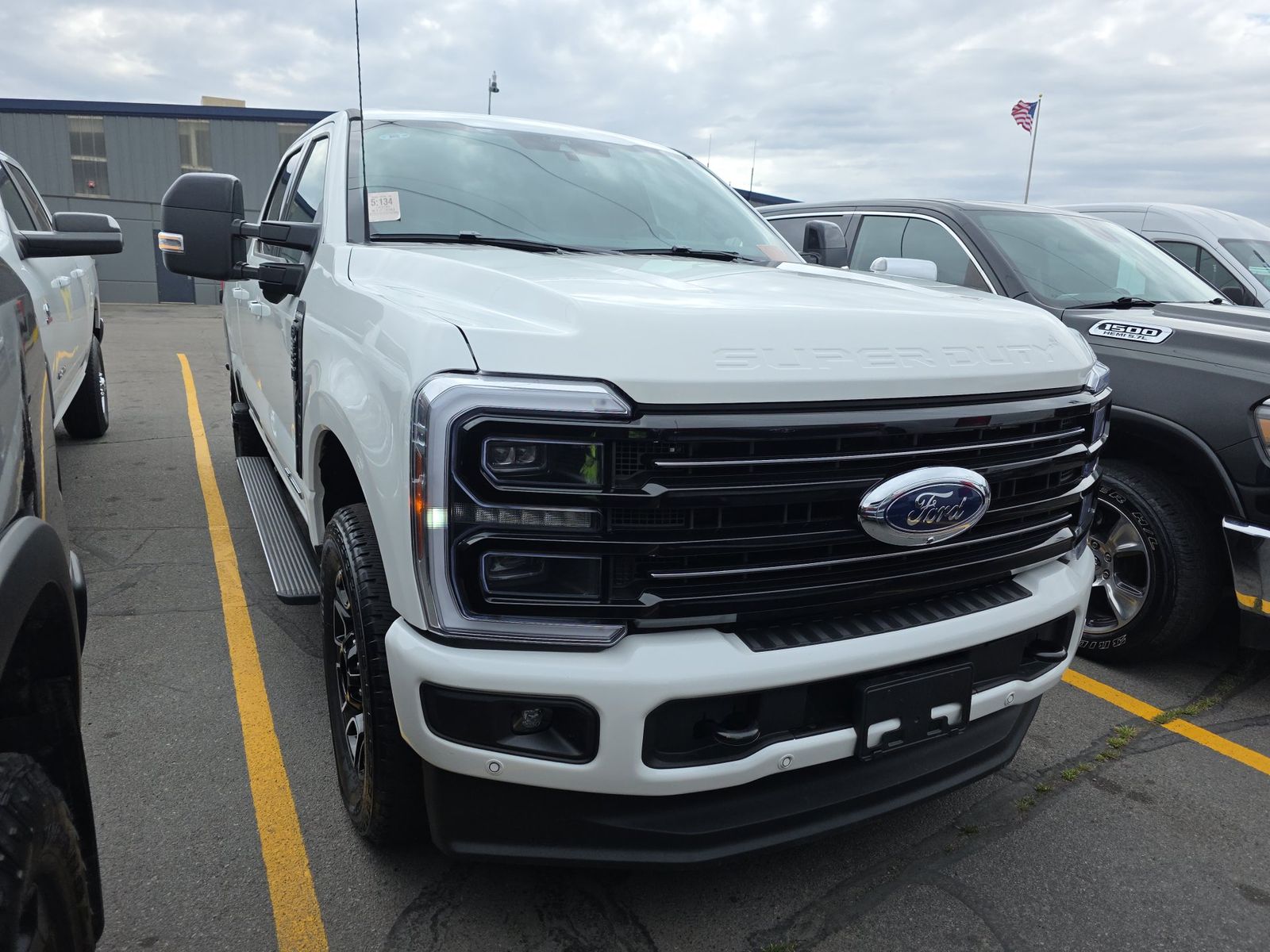 FORD F-350 - 4