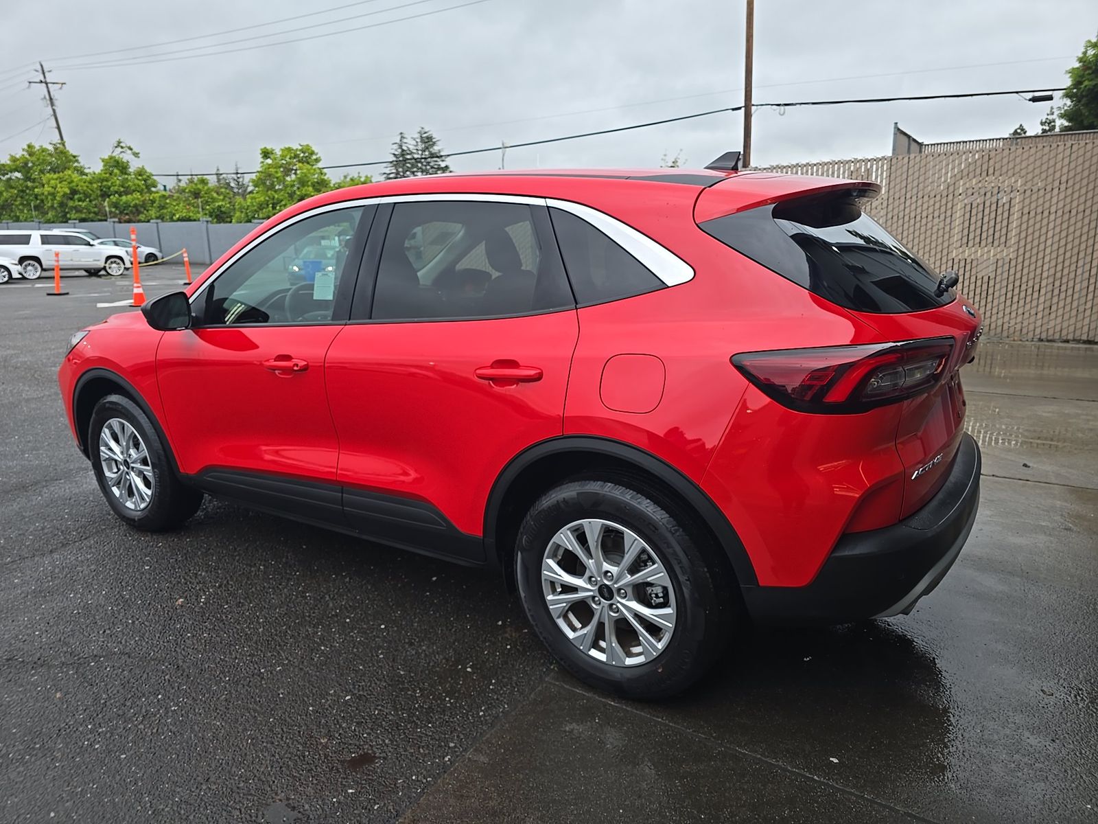 FORD ESCAPE - 7
