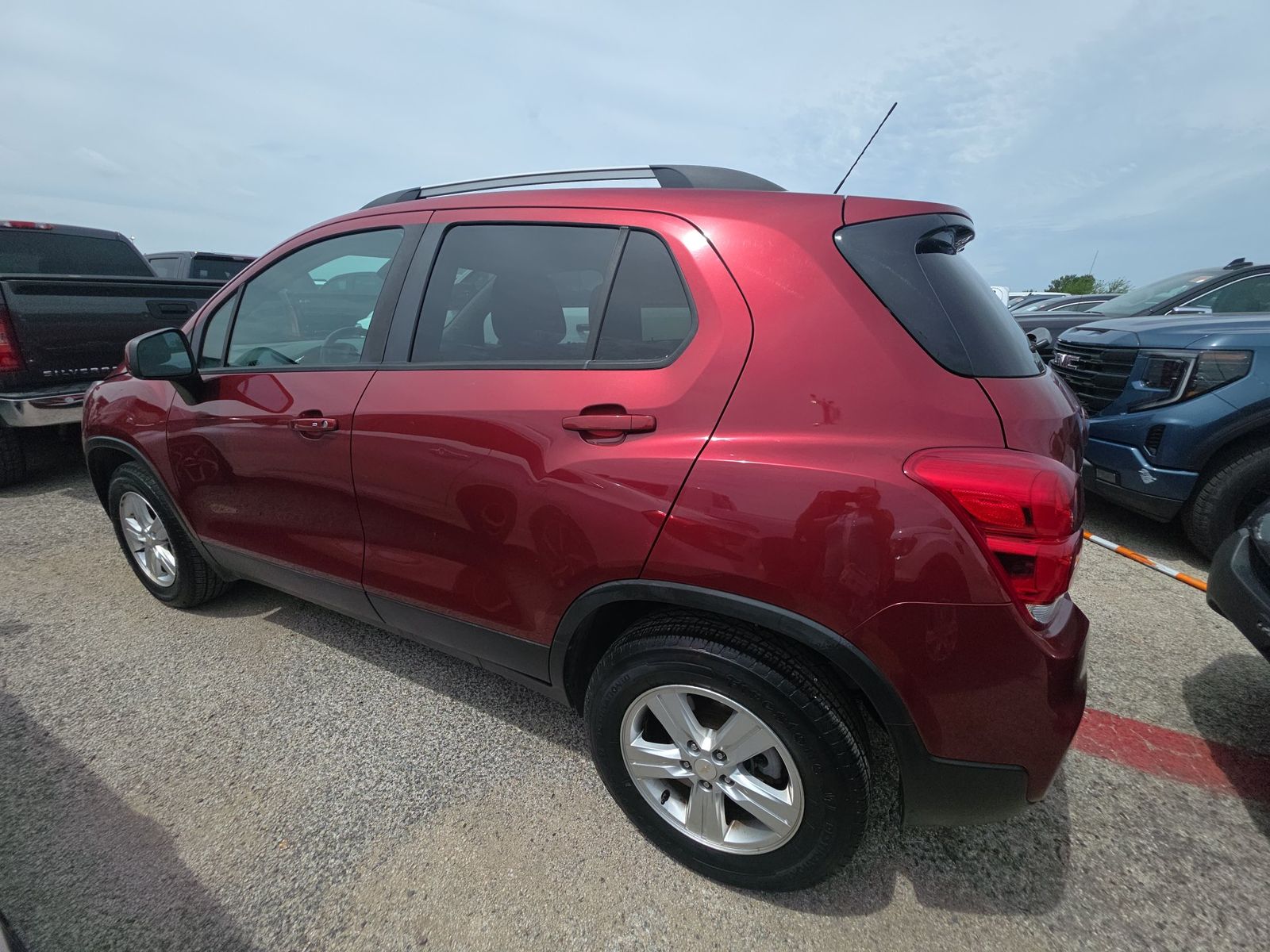 CHEVROLET TRAX - 9