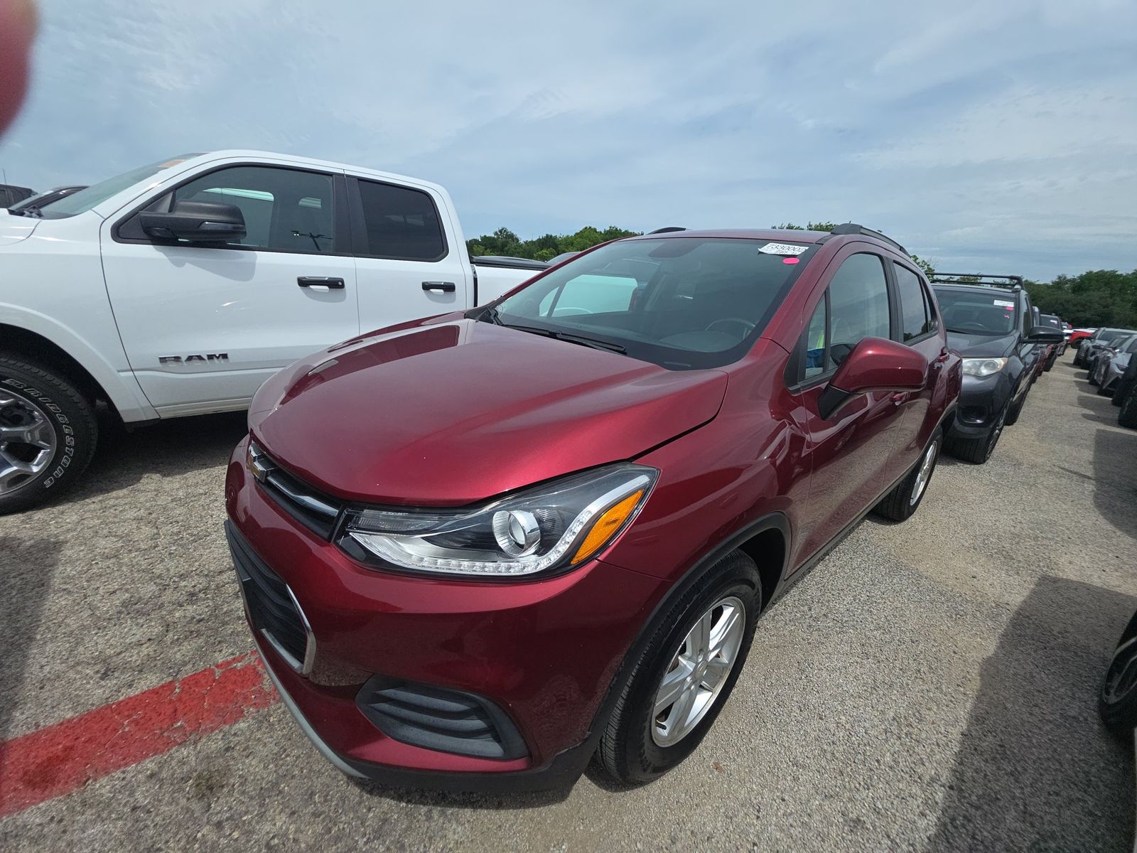 CHEVROLET TRAX - 1