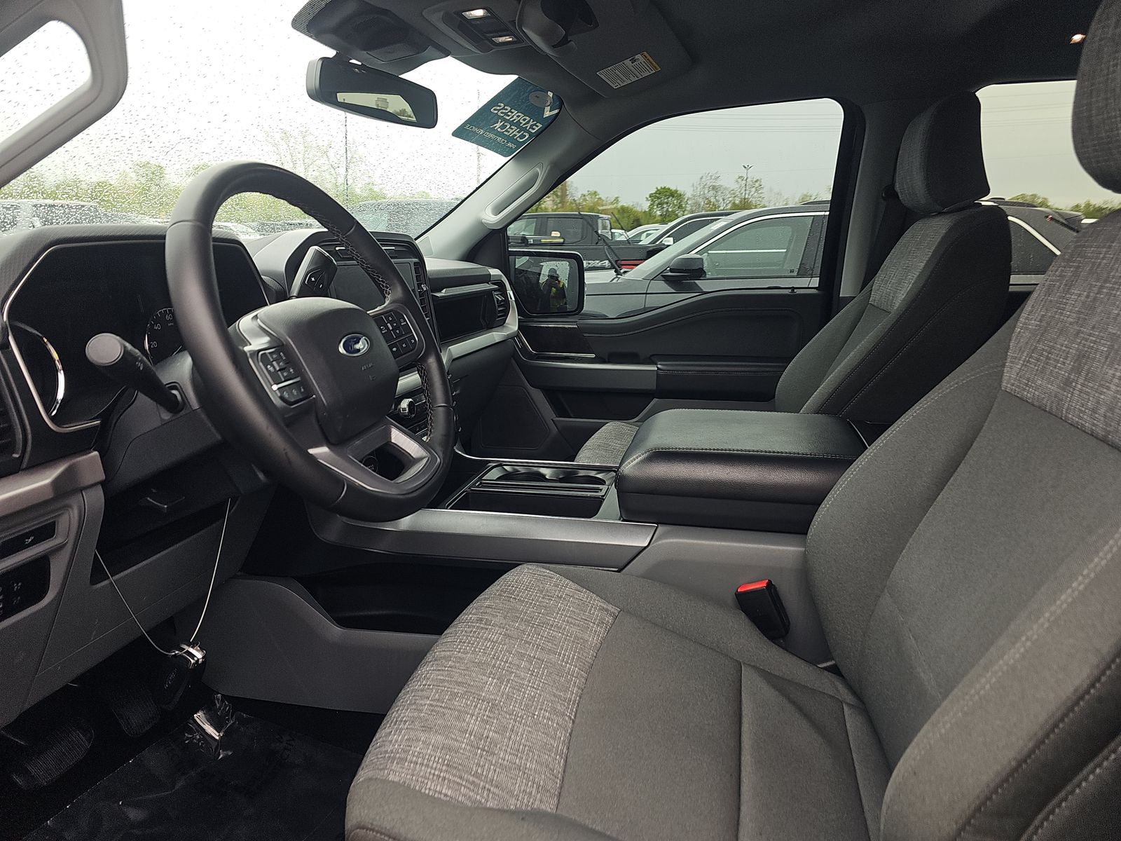 FORD F-150 - 1