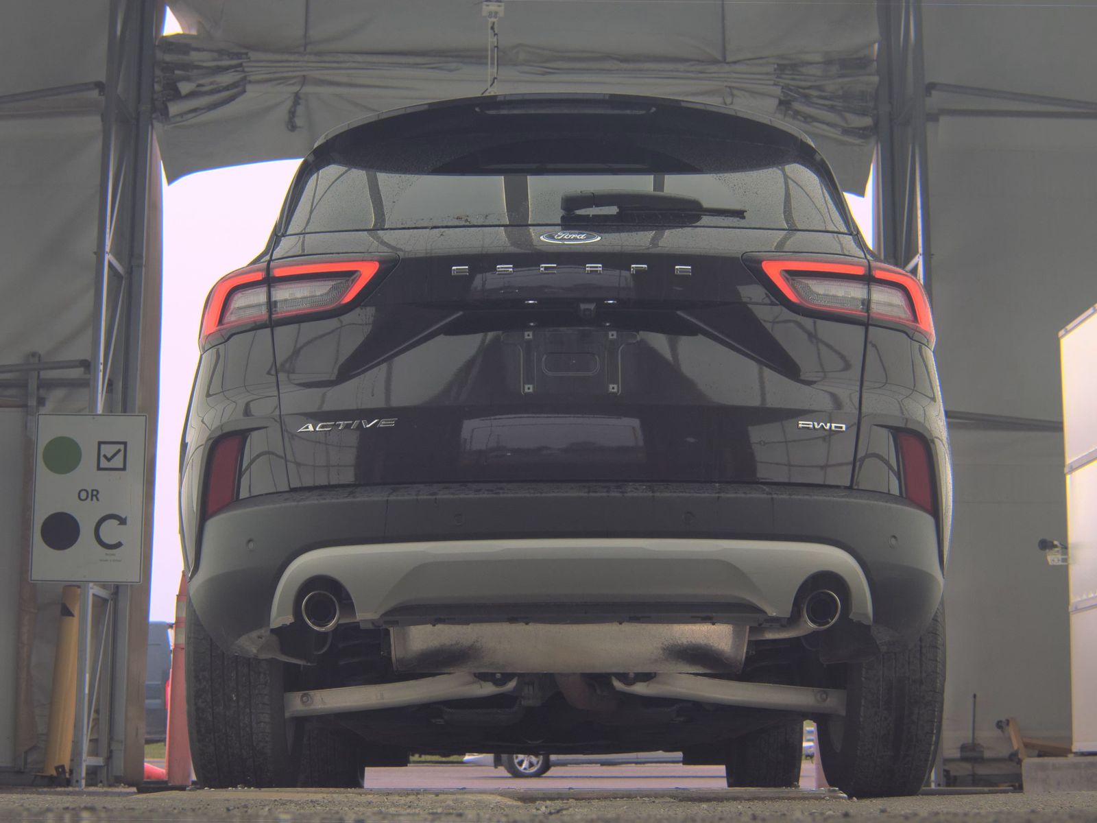 FORD ESCAPE - 8