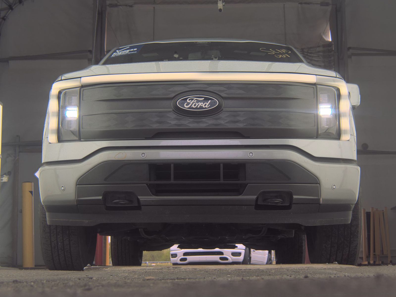 FORD F-150 - 4