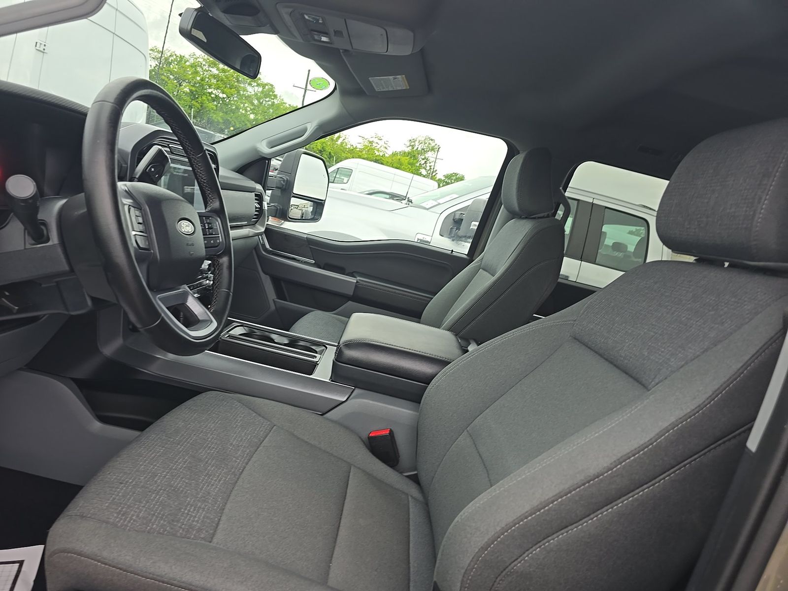 FORD F-150 - 8