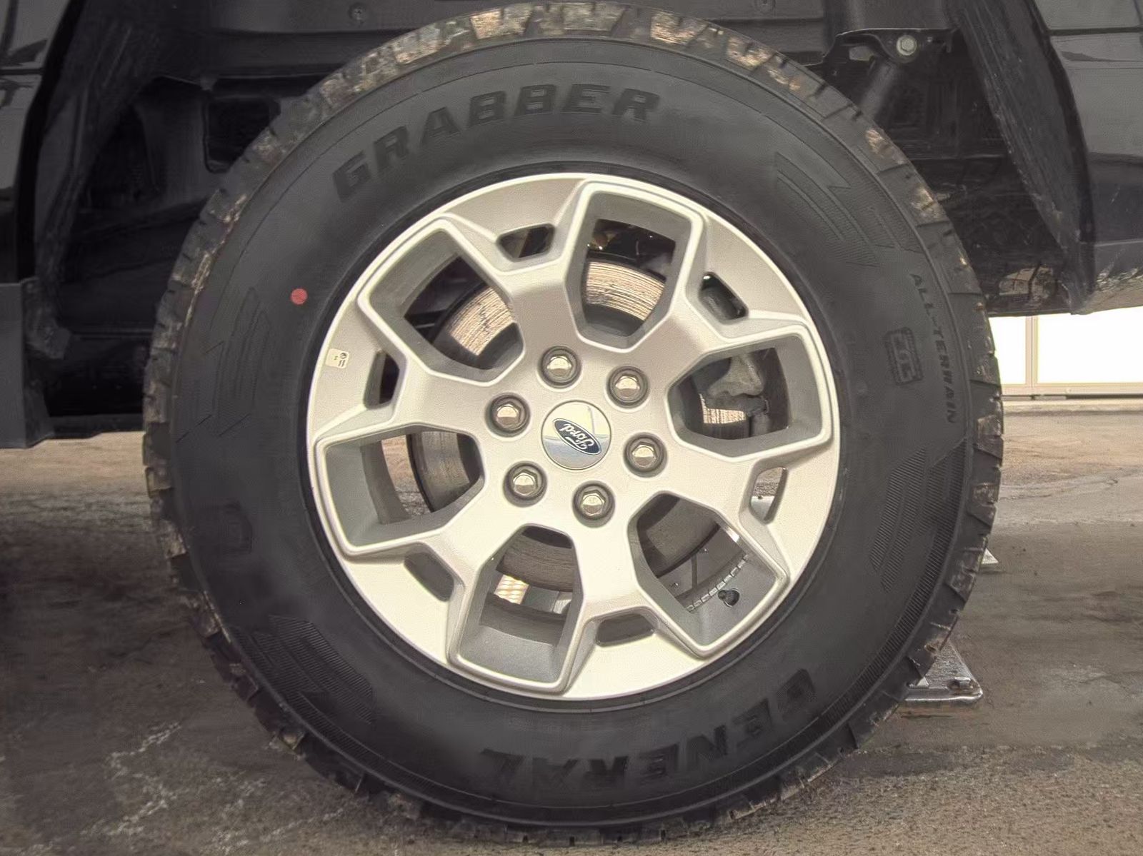 2025 Ford F-150 XLT AWD